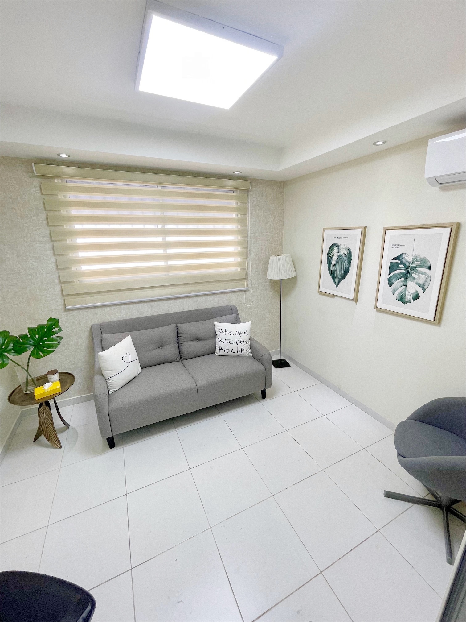 oficinas y locales comerciales - Local en evaristo morales  8