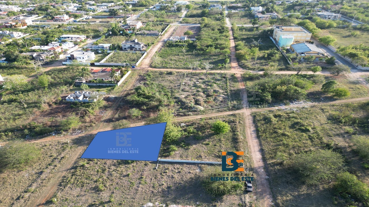 solares y terrenos - Se Vende Solar con 510 METROS. En SPM. 2