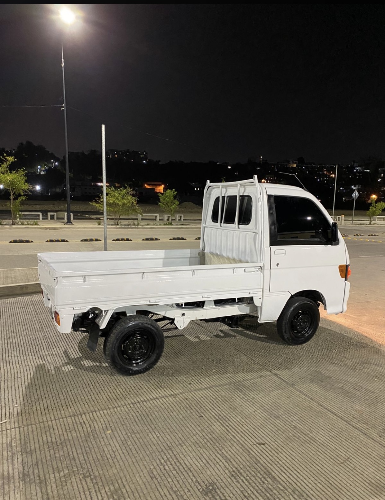 otros vehiculos - 1998 Daihatsu Hijet 