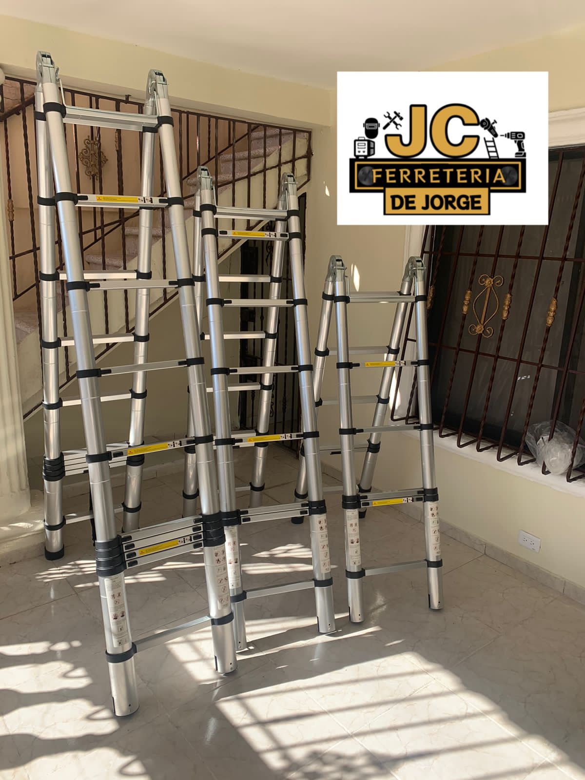 herramientas, jardines y exterior - Escalera telescopica doble función  0