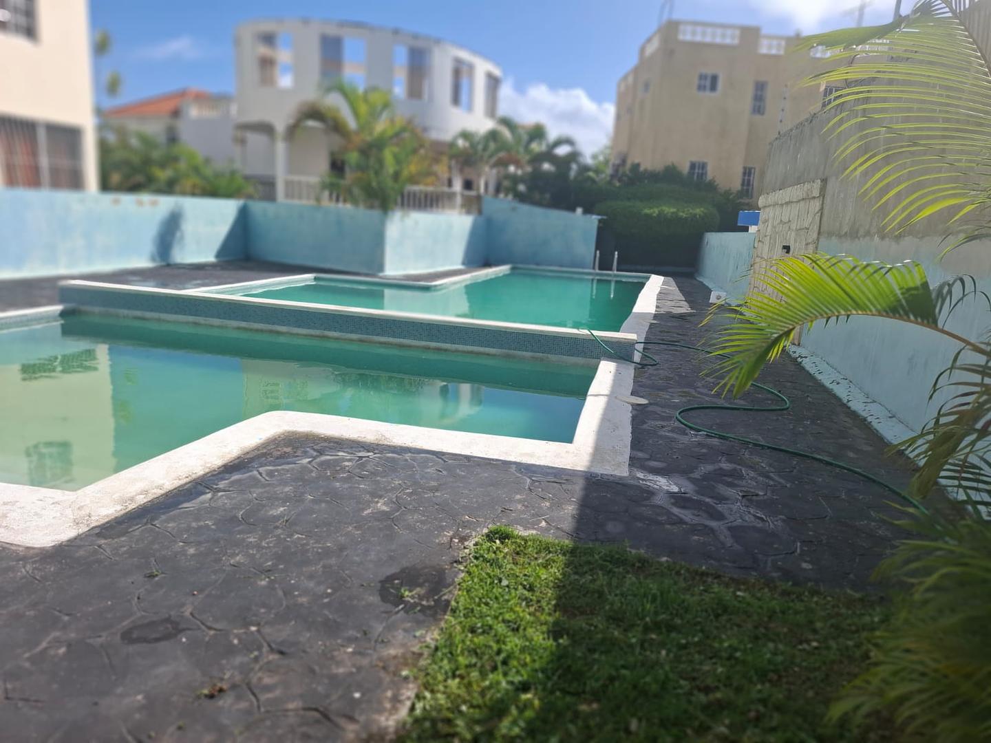 casas - Casa moderna de dos niveles  vista al mar 2