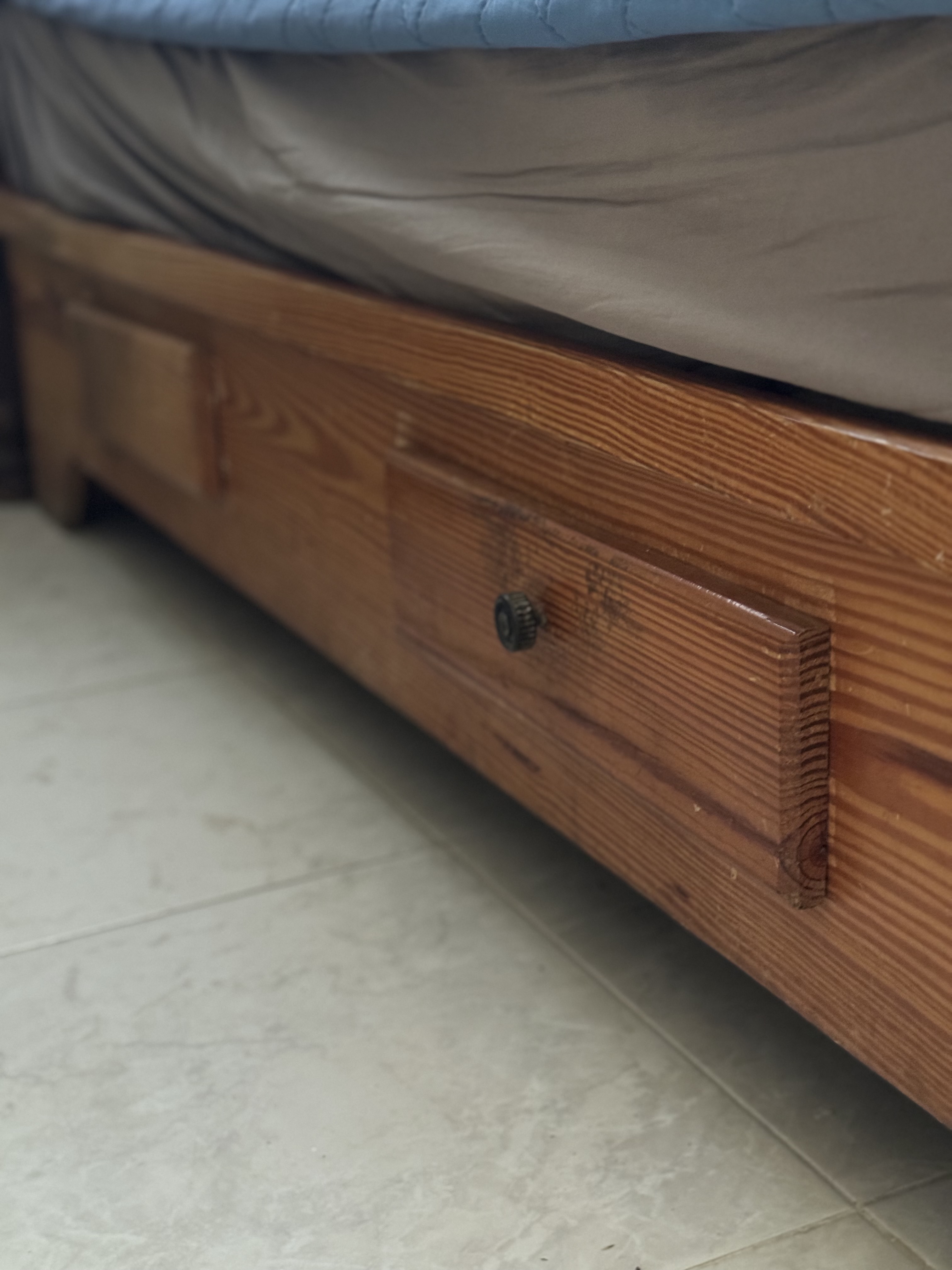 muebles y colchones - Base de cama con colchón incluido.  2