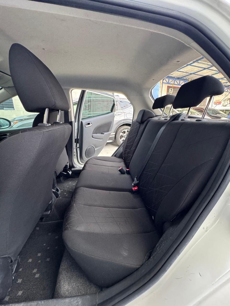 carros - MAZDA DEMIO 7