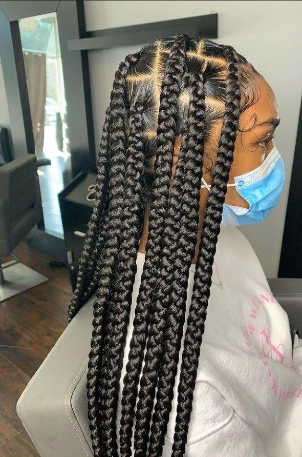 servicios profesionales - Oferta trenzas 2000 pesos con el cabello incluído mandá mensaje para más informa