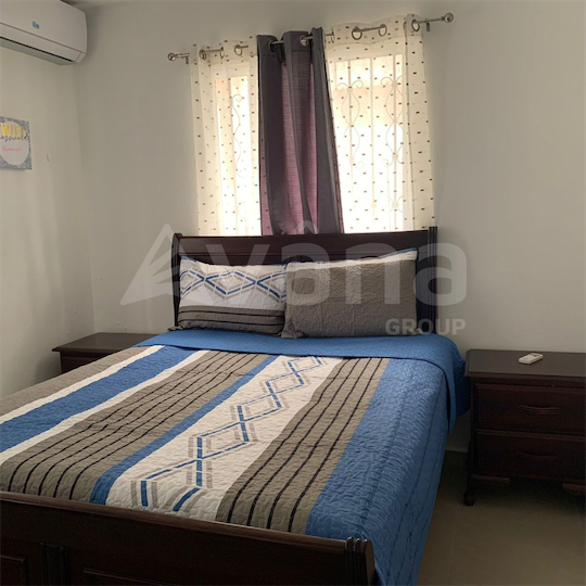 casas - Casa de venta de dos niveles en la zona sur de Santiago 3