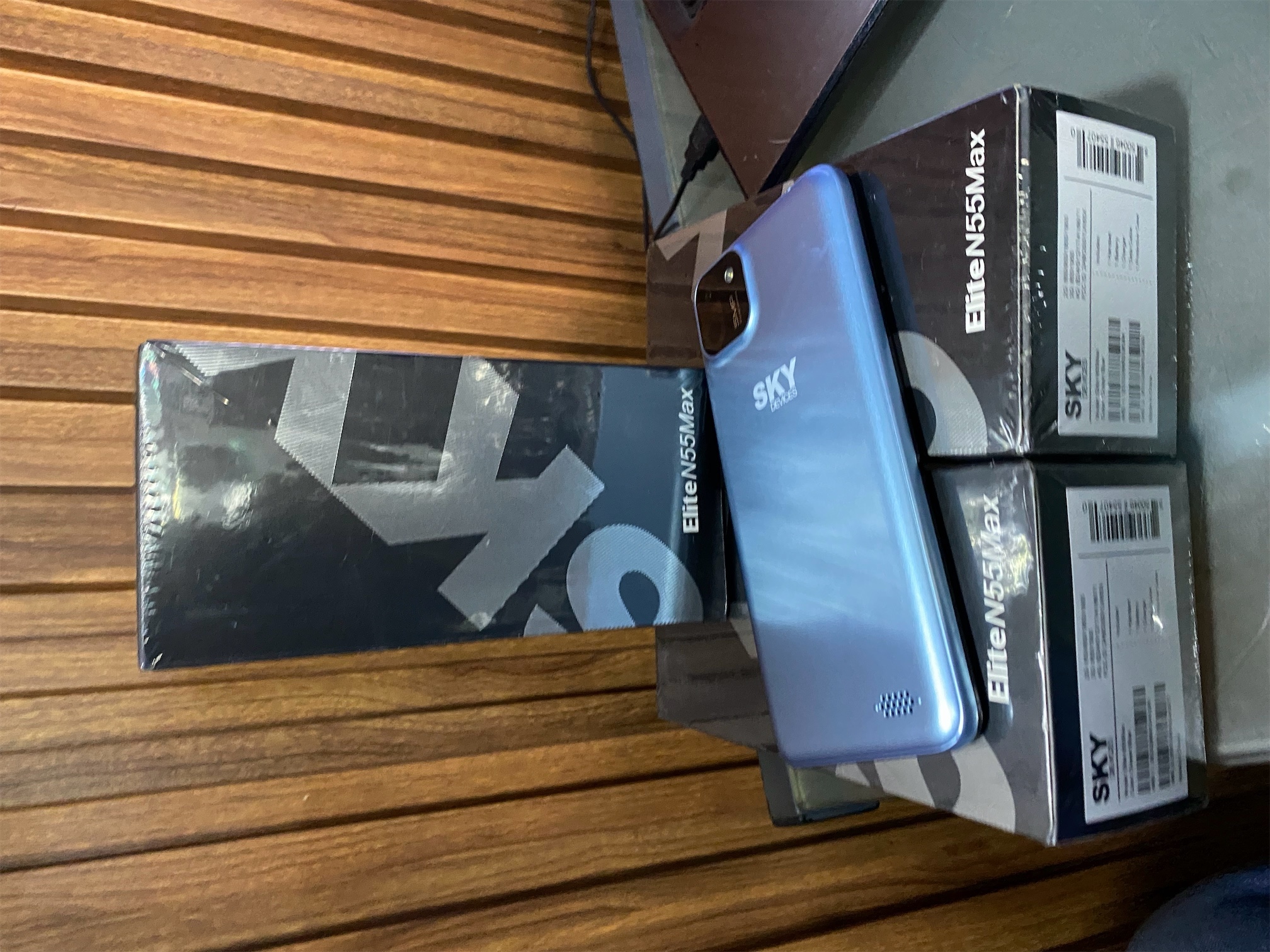 celulares y tabletas - Sky Devices Elite N55 MAX R55 7
