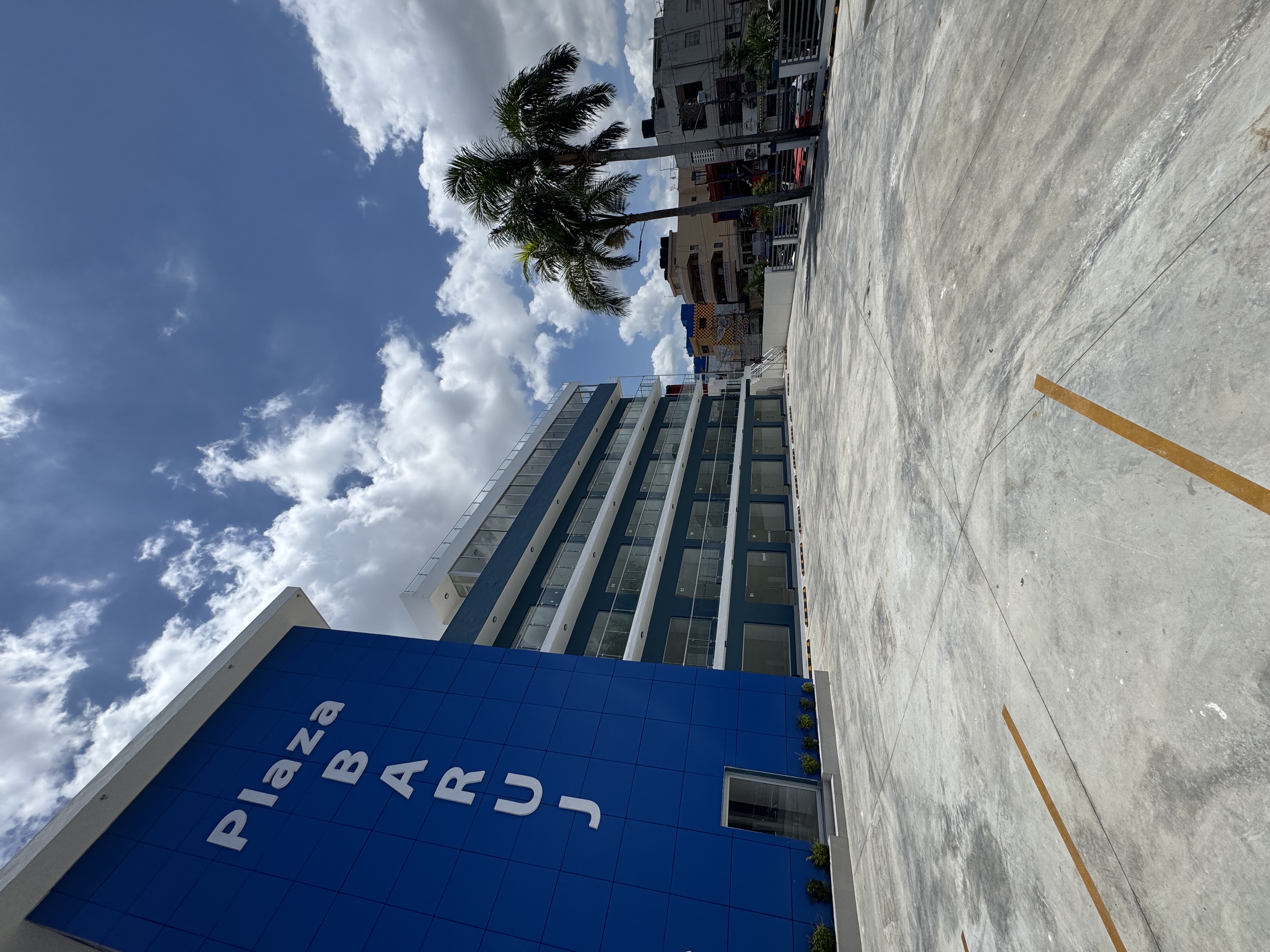 oficinas y locales comerciales - LOCALES COMERCIALES EN ALQUILER INVI DE LOS MINA - SÁBANA LARGA desde RD$40,000 6