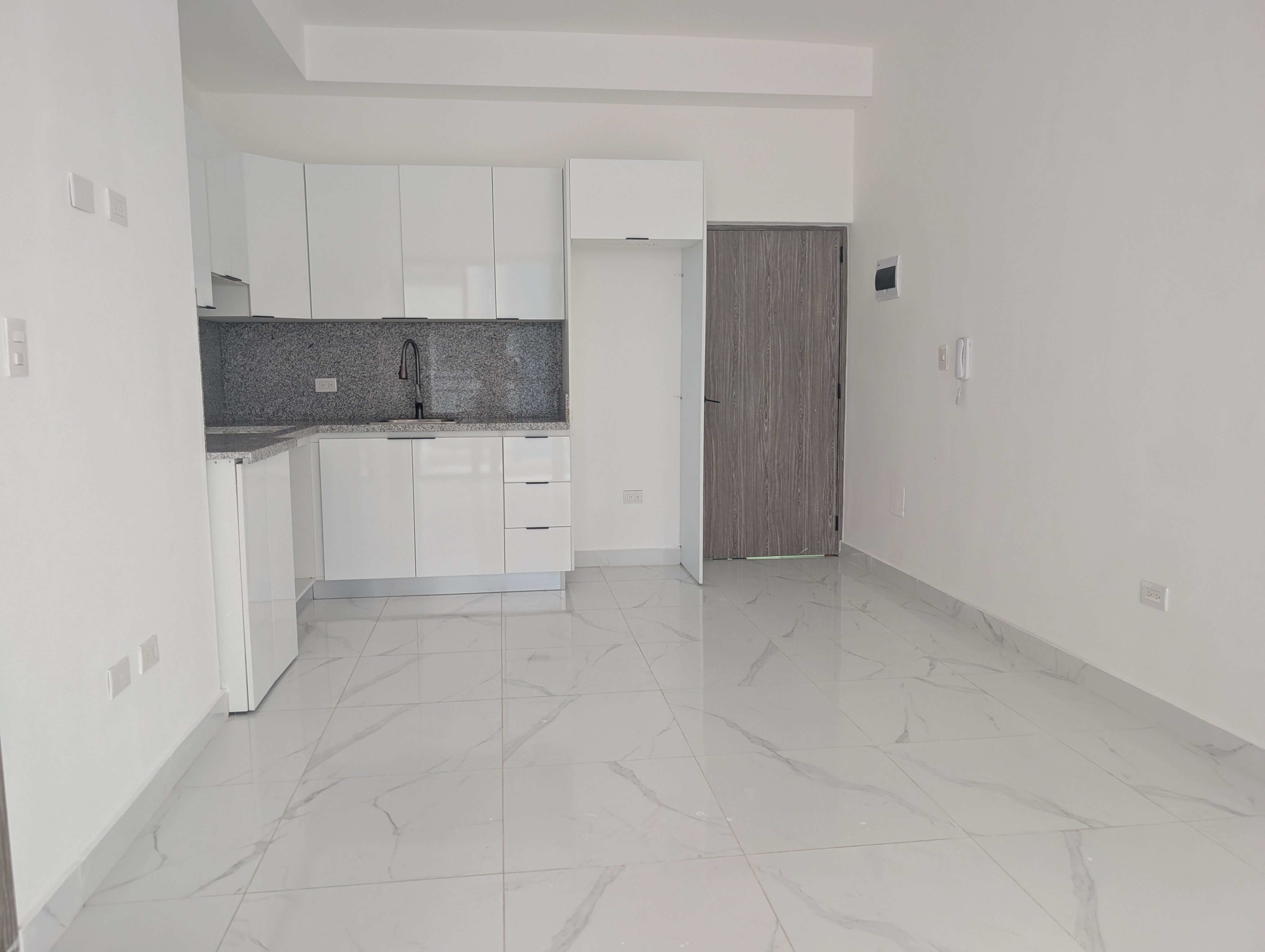 apartamentos - Se vende apartamento de 1 habitación en el Ens. Naco  3