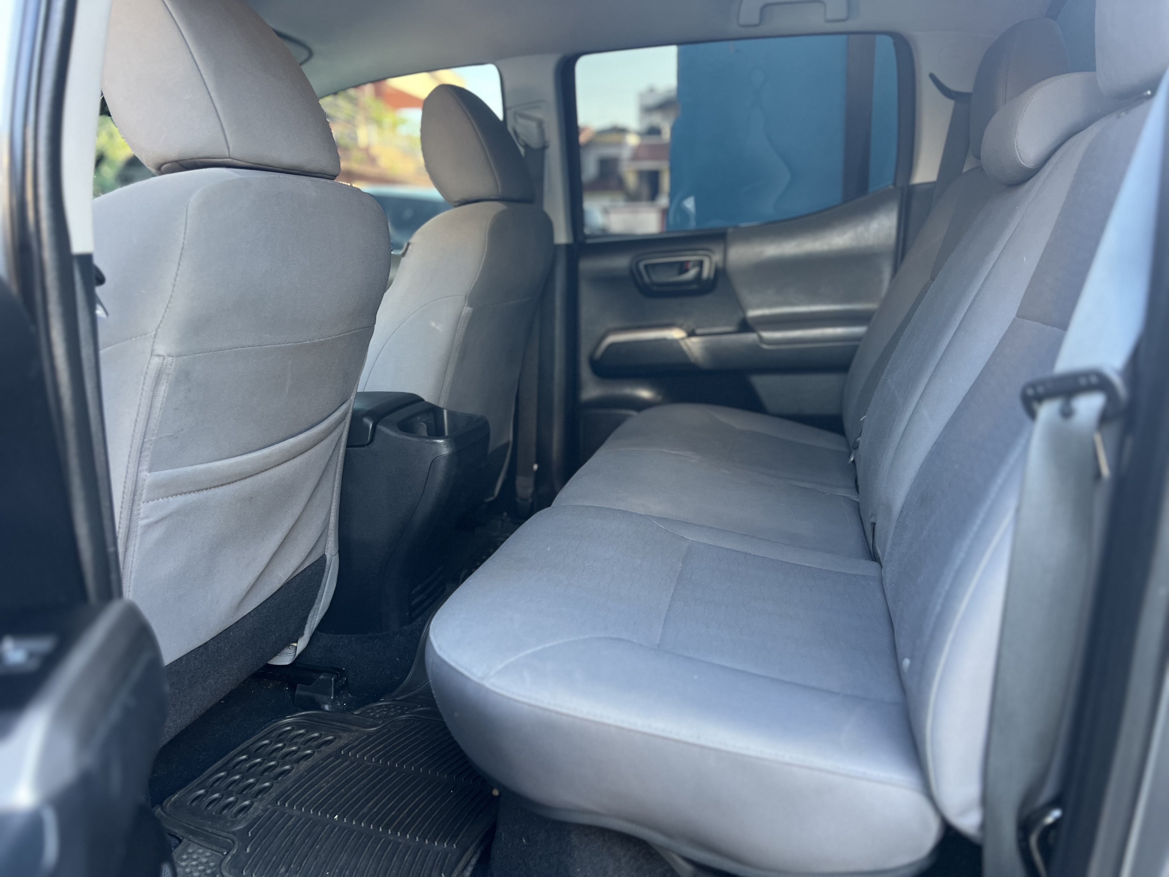 jeepetas y camionetas - TOYOTA TACOMA SR5 año 2019 7
