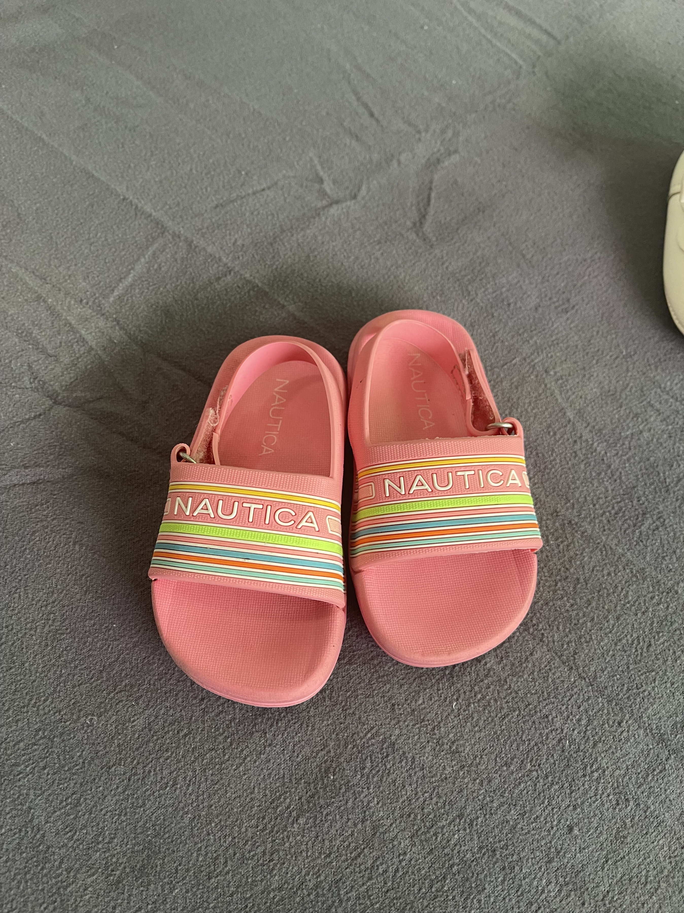 ropa y zapatos - varios zapatitos de niña  3