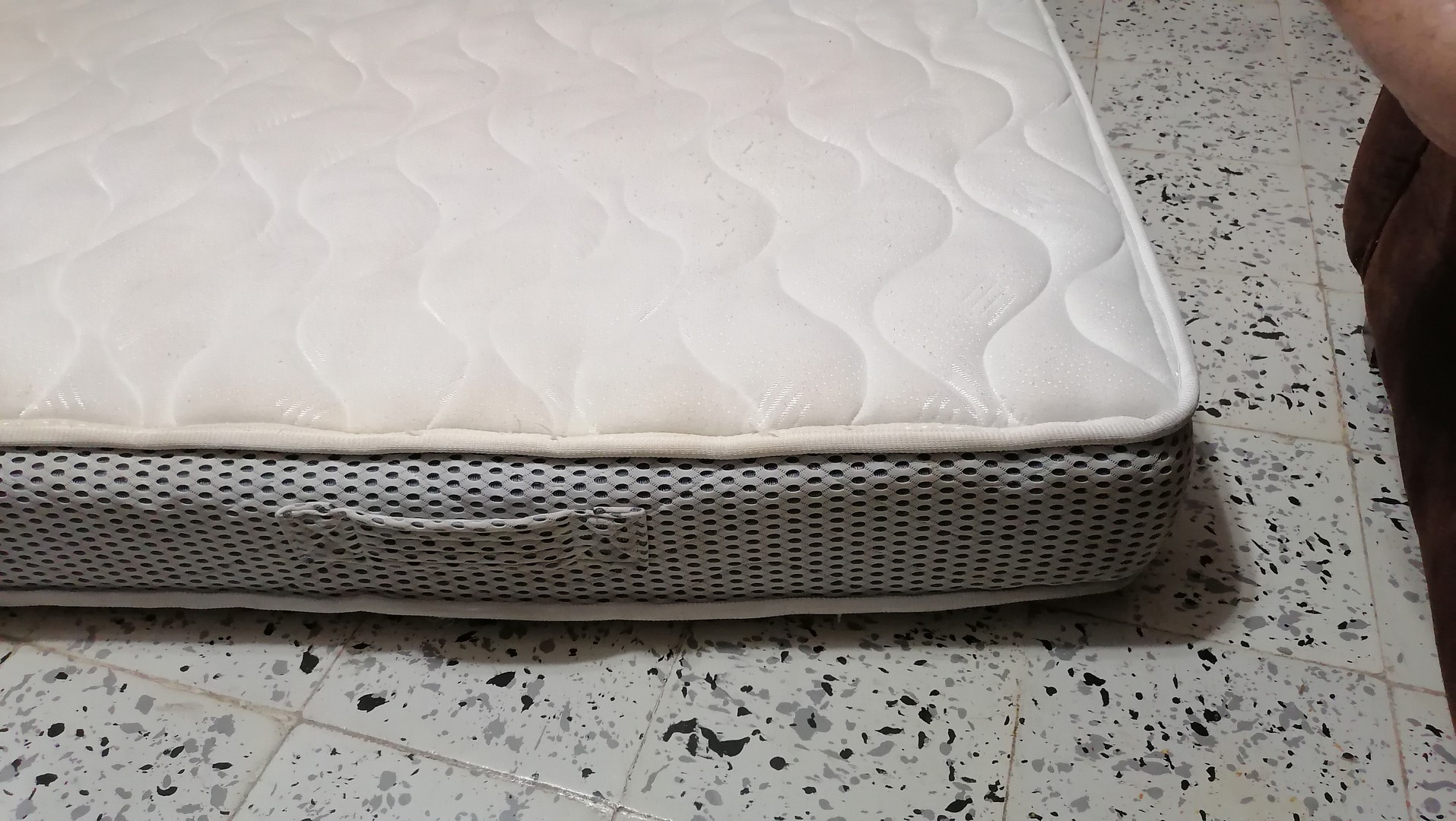 muebles y colchones - Colchón semi-nuevo 8