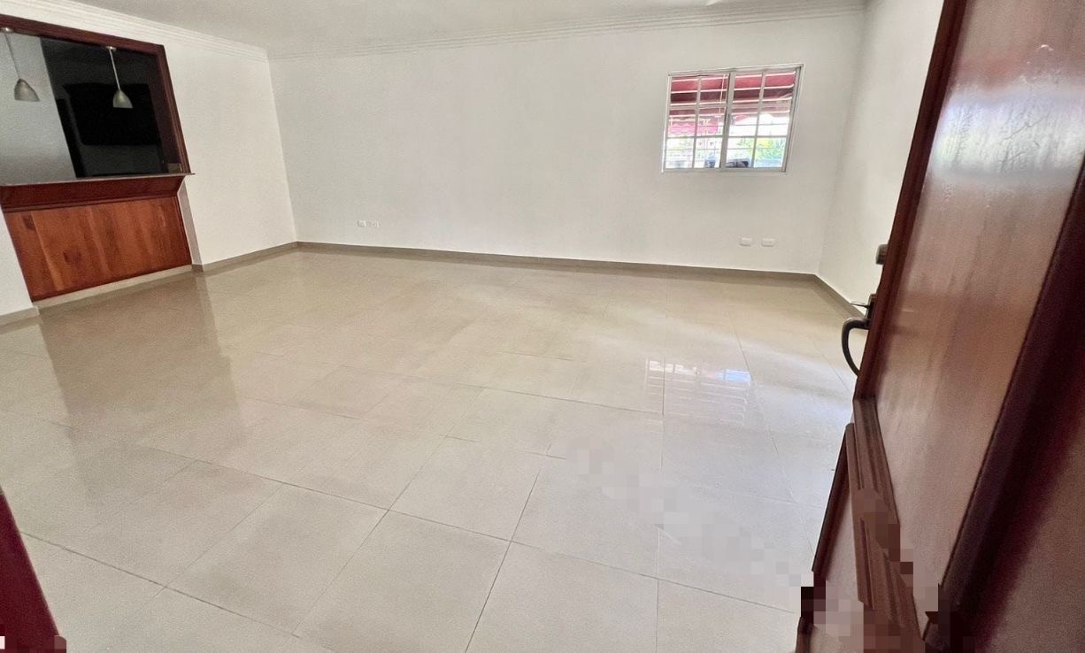 apartamentos - venta de apartamento tercer piso con 97mts en Alma Rosa 1 Santo Domingo este  6