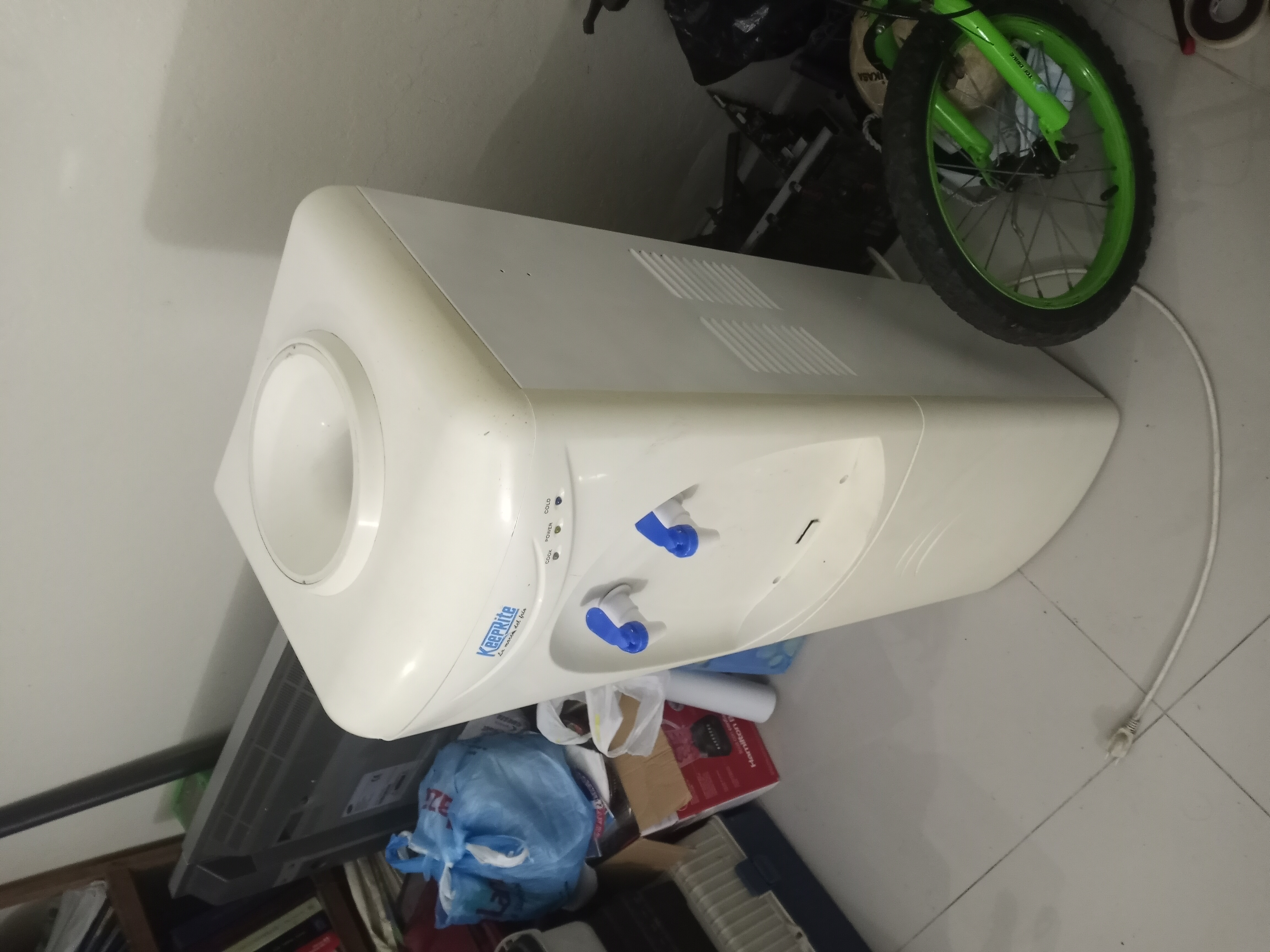 electrodomesticos - Bebedero de Botellón  0