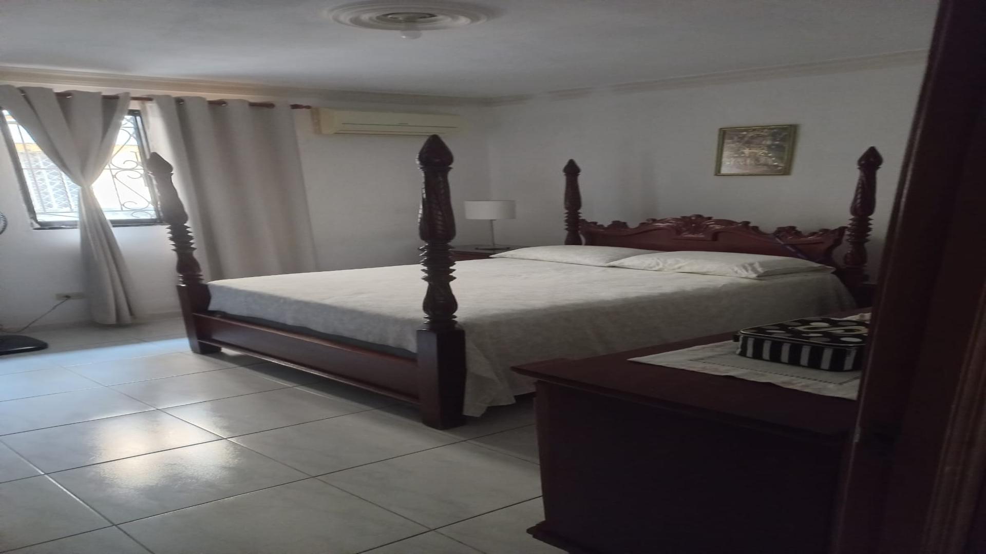 casas - CASA EN VENTA RESIDENCIAL EUGENIO MARIA DE HOSTOS 5