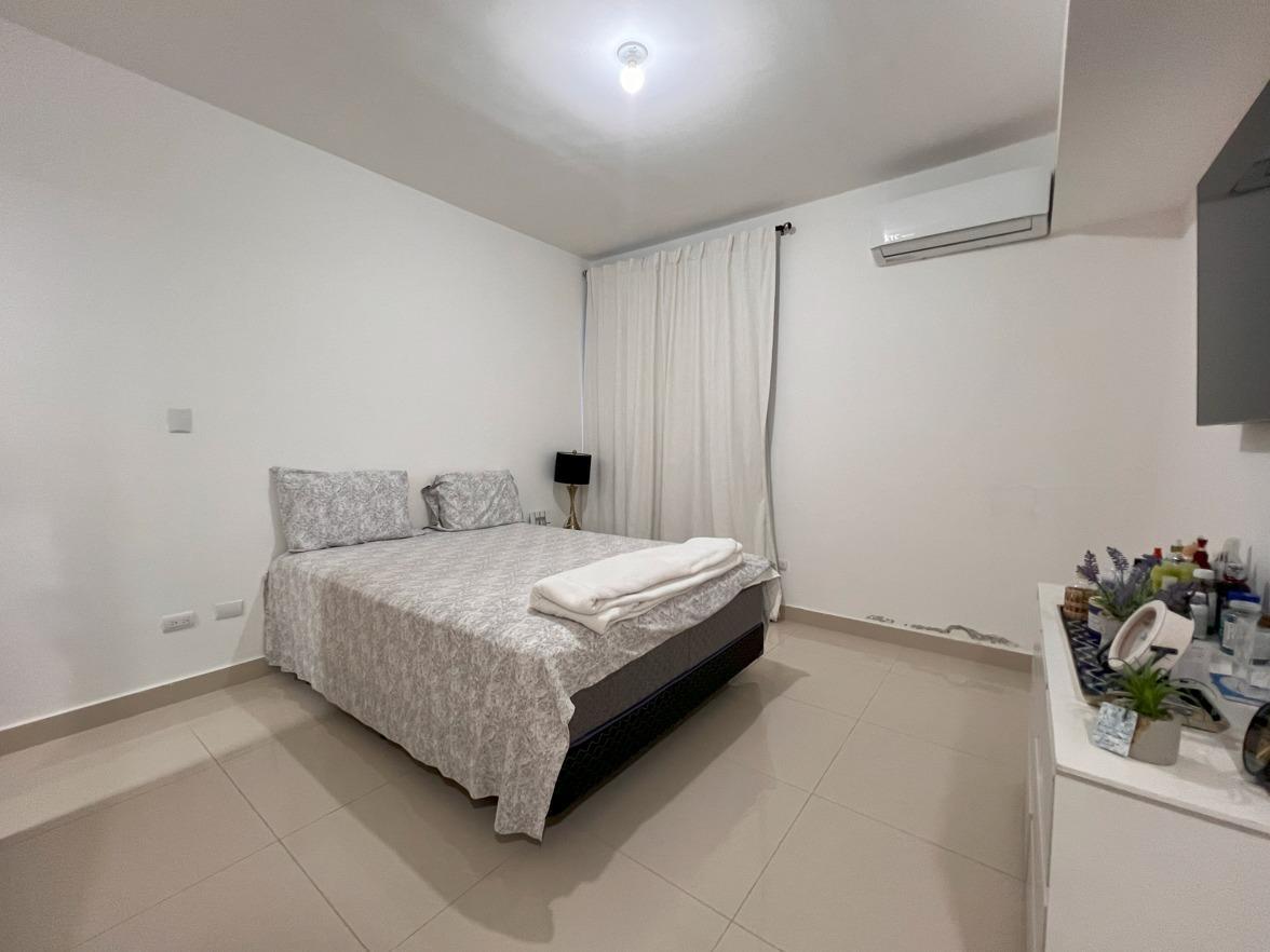 apartamentos - APARTAMENTO EN VENTA EN AV. HISPANOAMERICANA, SANTIAGO. 8