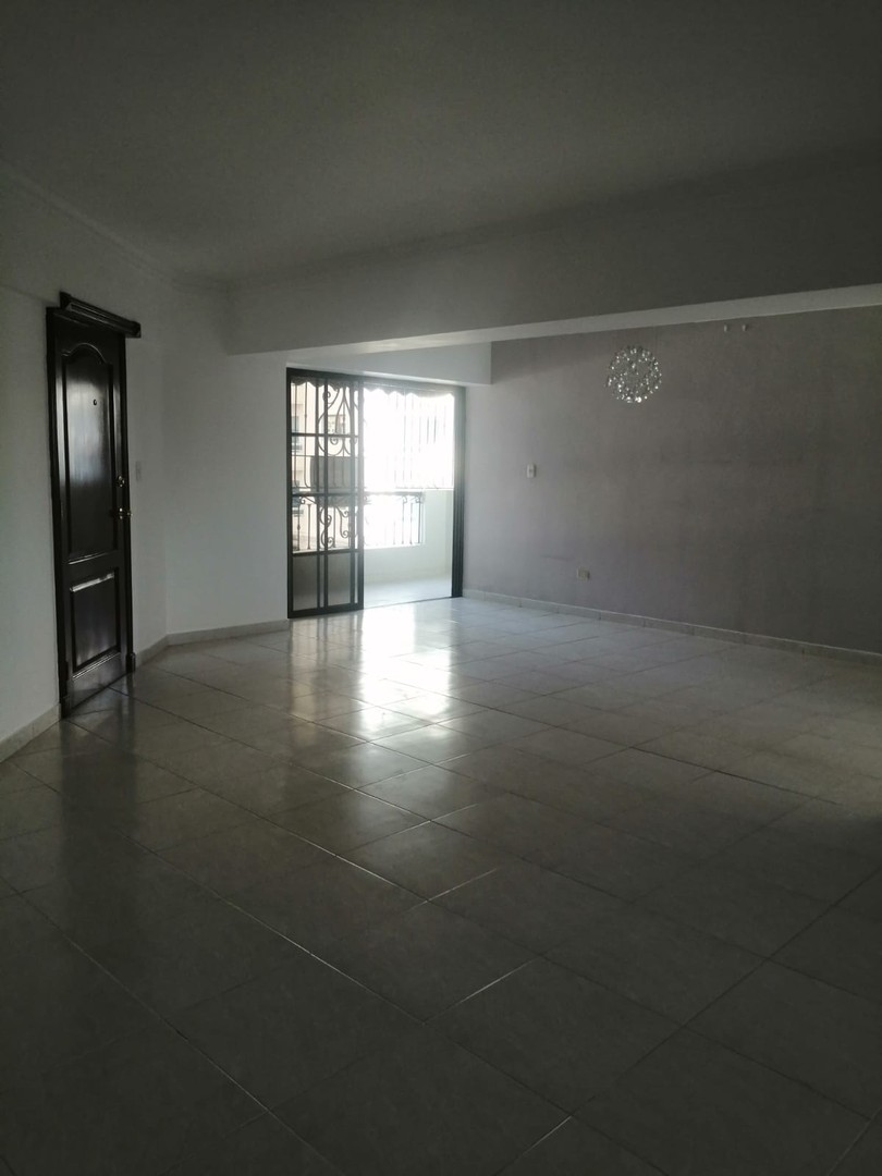 apartamentos - Se alquila apartamento en Bella Vista 2