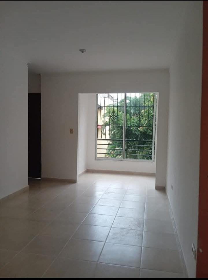 apartamentos - Se vende departamento 2do nivel Carmen Renata 3 1