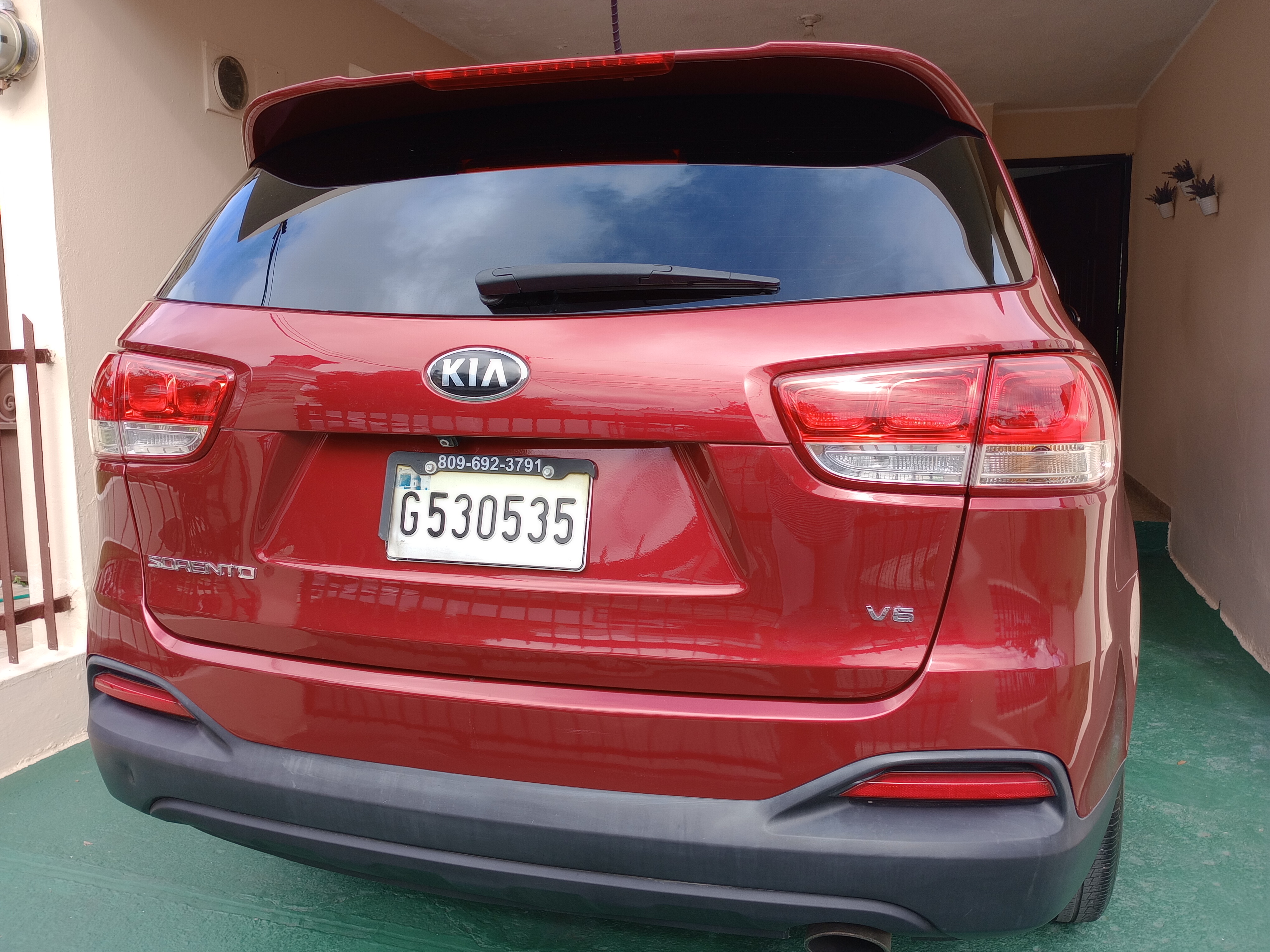jeepetas y camionetas - Vendo Kia Sorento 2016.  (948,000 Pesos) 1