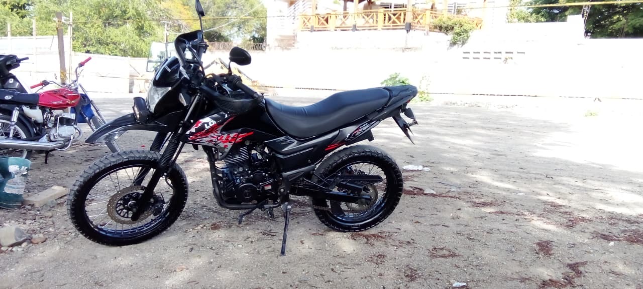 motores y pasolas - Motocicleta en buen estado