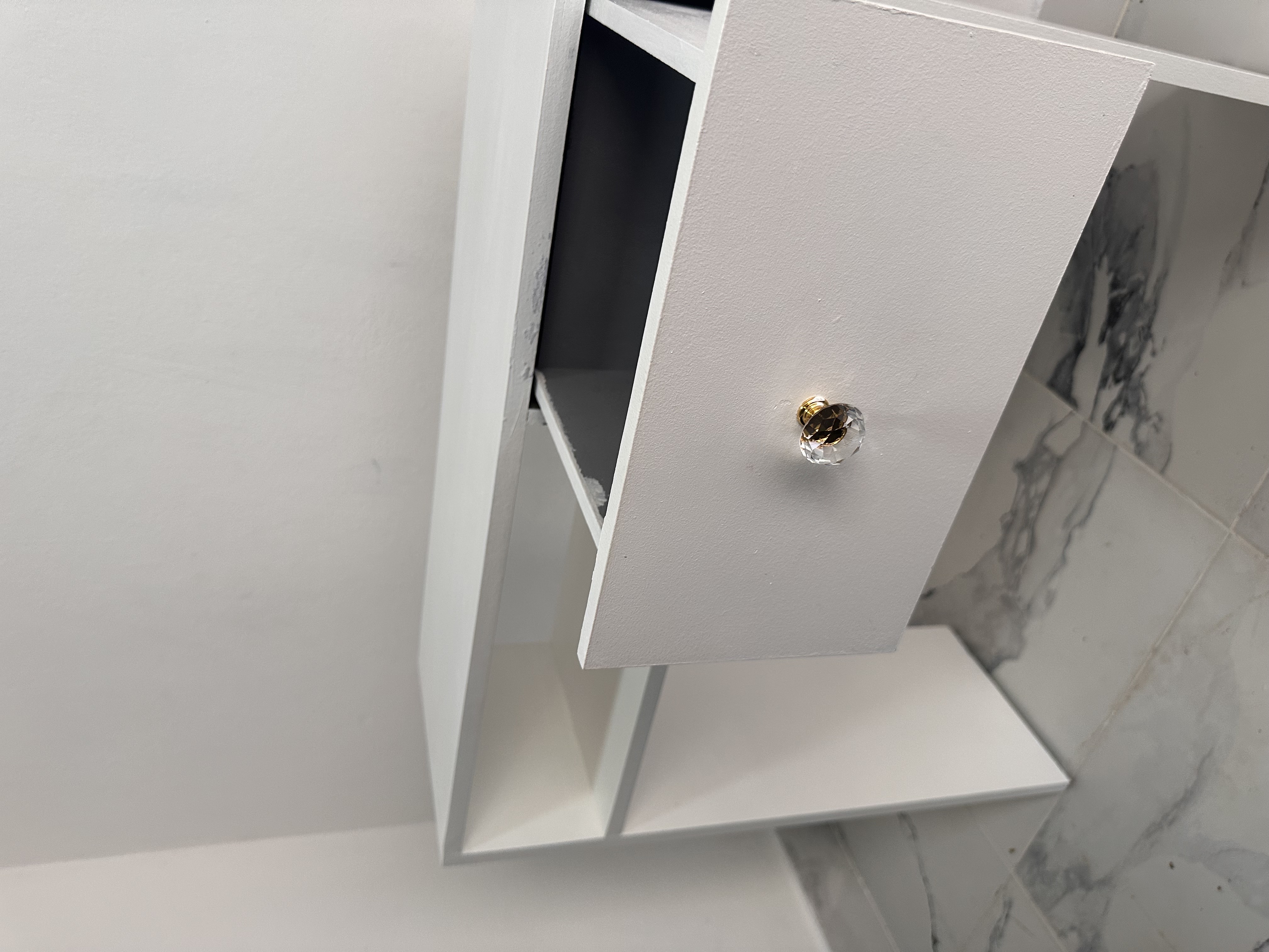 muebles y colchones - MESA PARA MANICURISTA  1