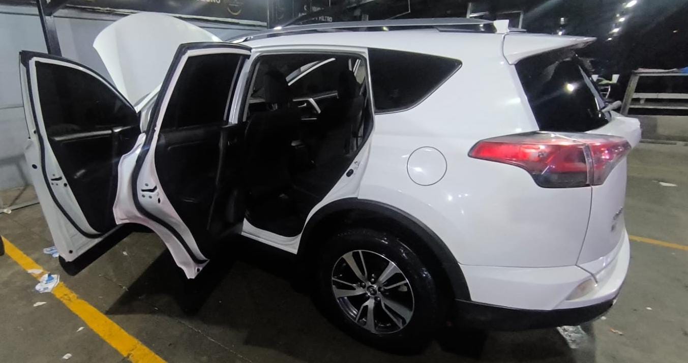 jeepetas y camionetas - Vendo sin Intermediario 2