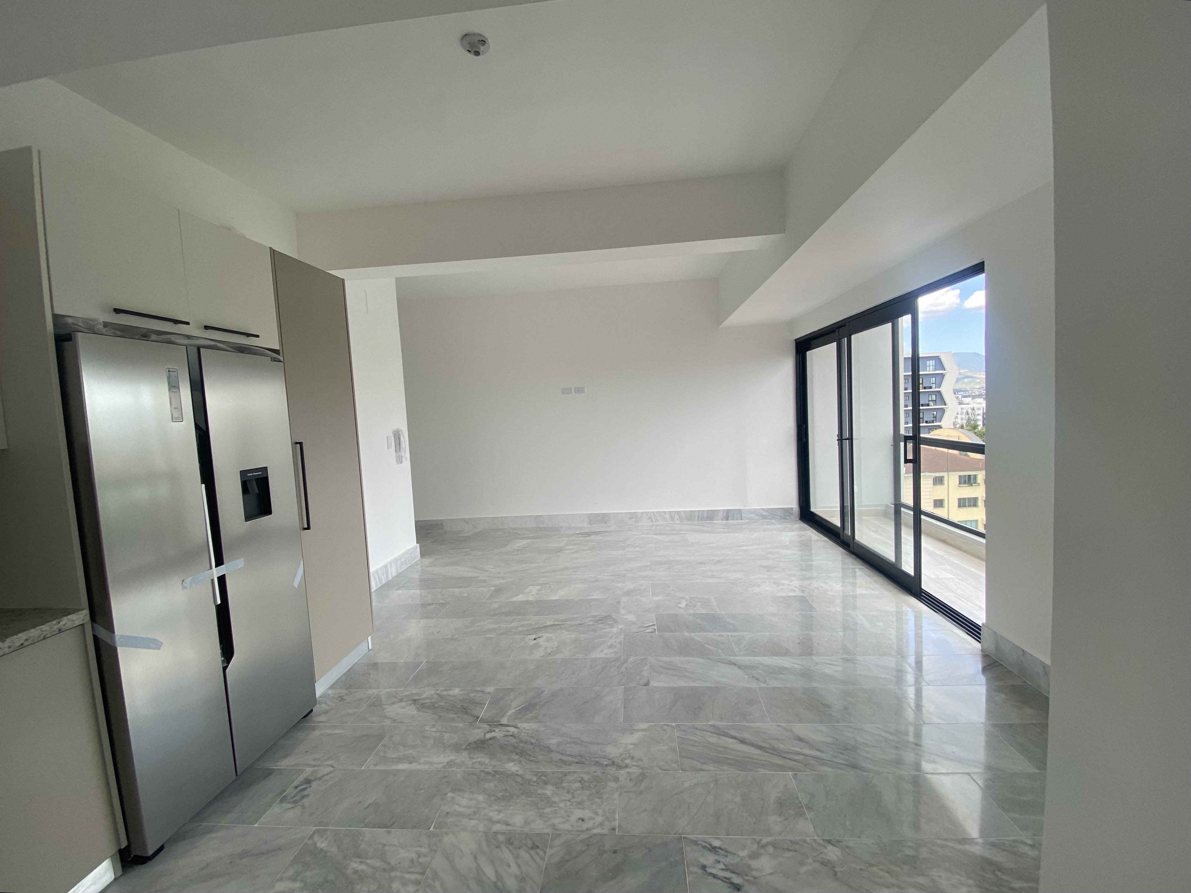 apartamentos - Apartamento a estrenar en piso alto de venta en La Esmeralda 7