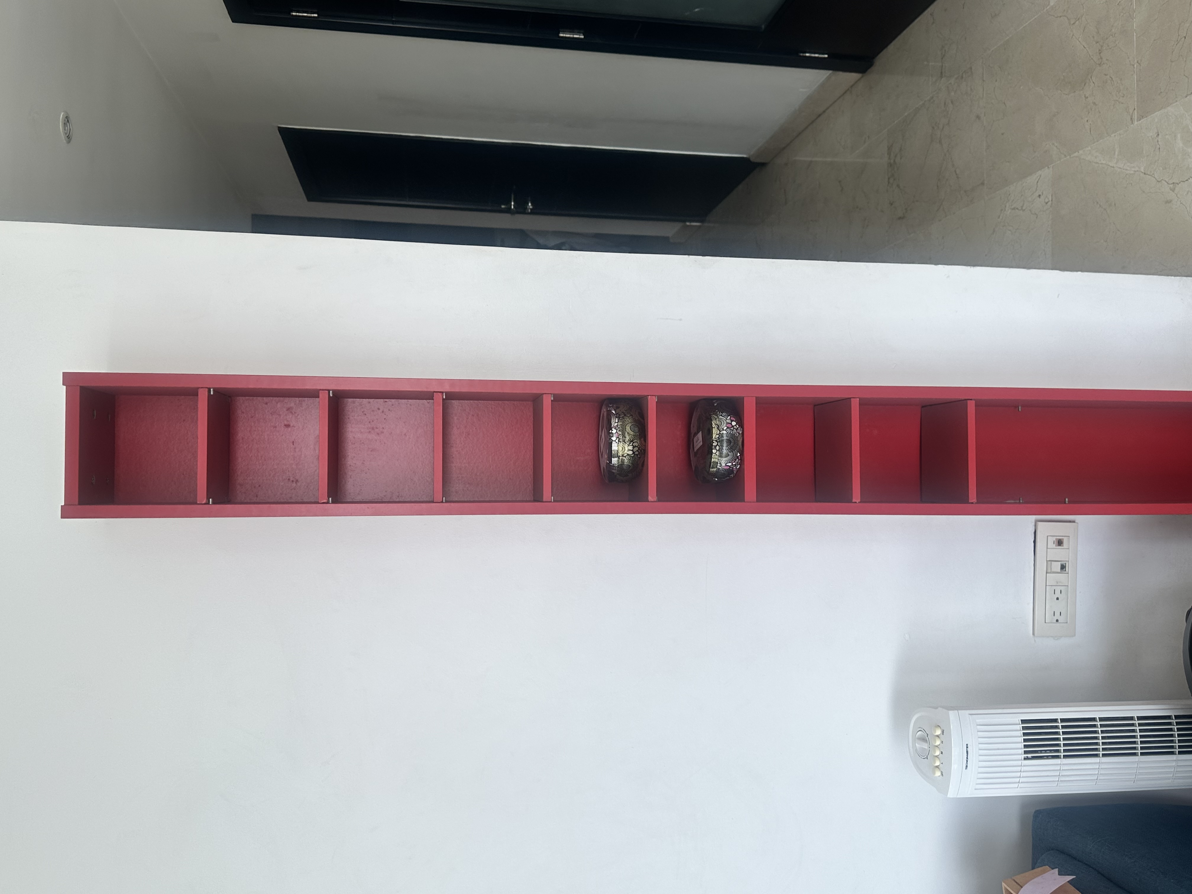 decoración y accesorios - Apliqué de pared para libros u adornos 1