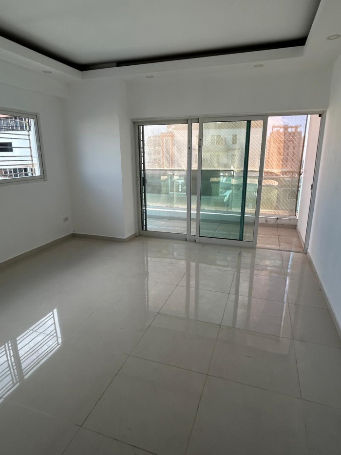 apartamentos - ALQUILO APARTAMENTO EN EVARISTO MORALES!  1