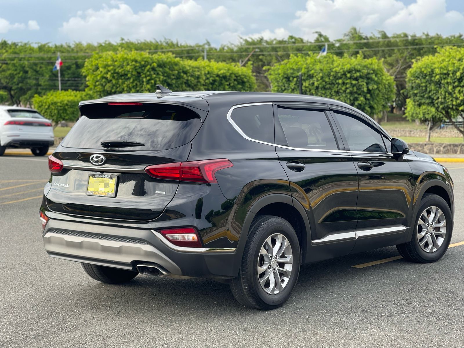 jeepetas y camionetas - Hyundai Santa Fe SEL 2019 clean carfax 6