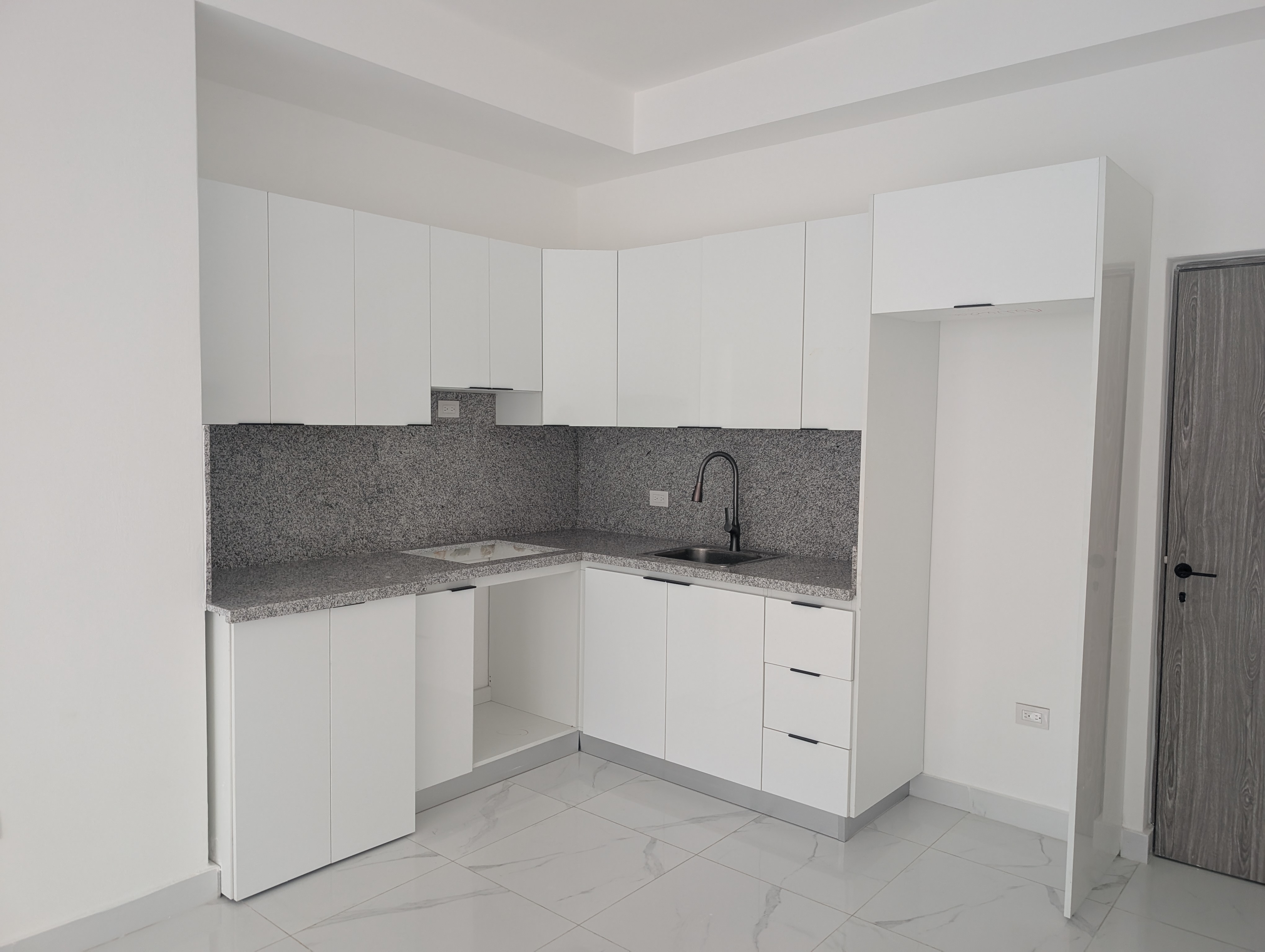 apartamentos - Se vende apartamento de 1 habitación en el Ens. Naco  4