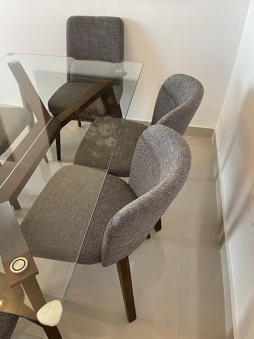 muebles y colchones - VENDO SILLAS DE COMEDOR.   6
