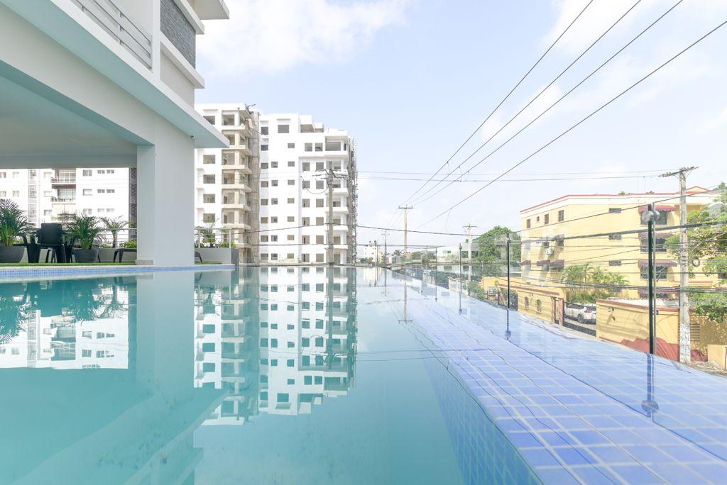 apartamentos - Evaristo Morales totalmente amueblado y con diseño y mobiliario moderno 1