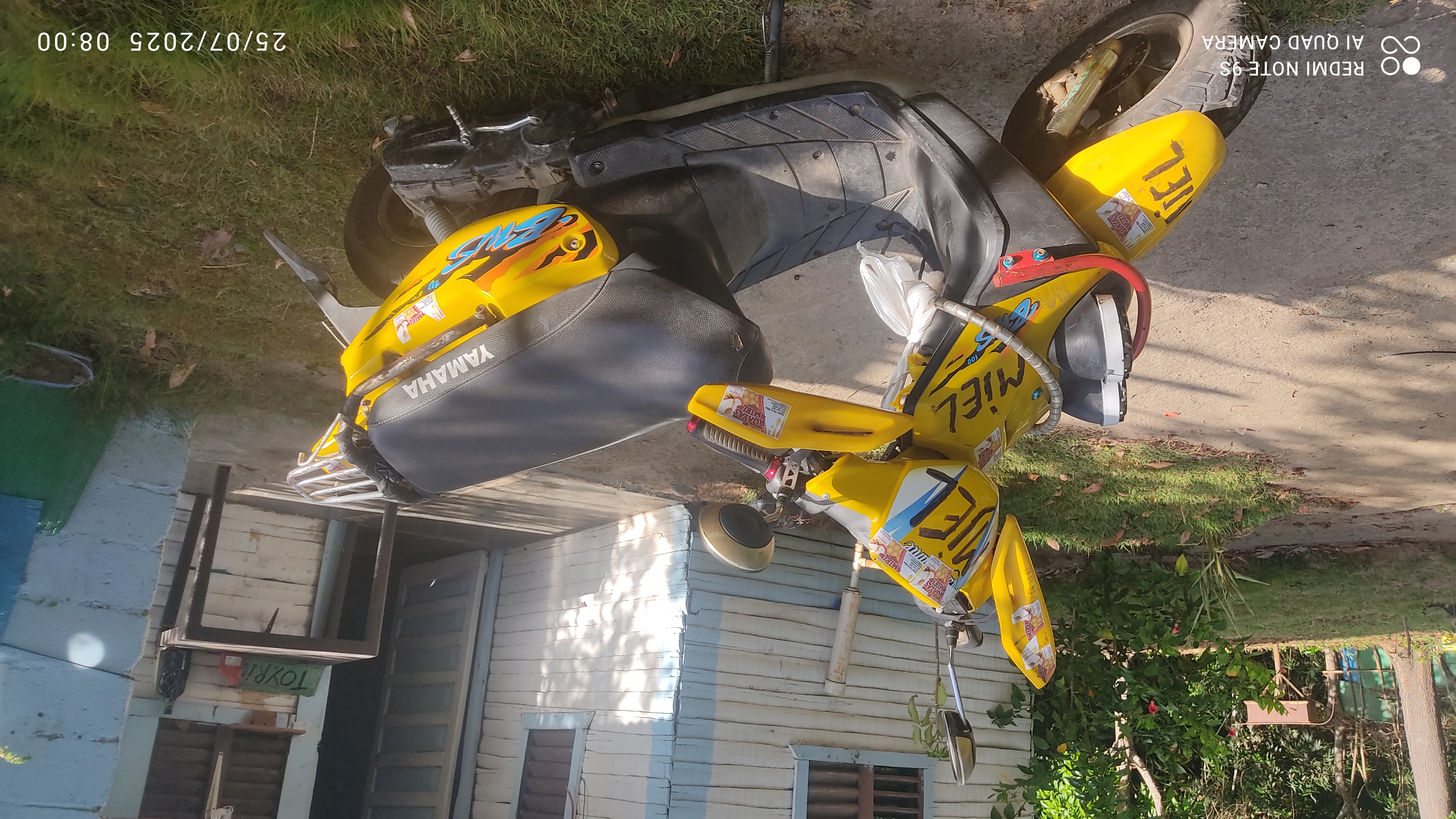 motores y pasolas - Yamaha 100 pasola en buen estado con piezas de rep