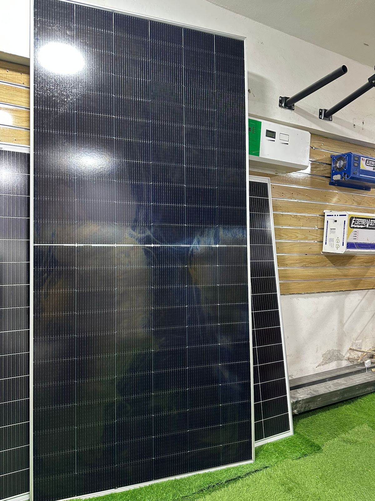 plantas e inversores - PANELES SOLARES 615WATTS BIFACIAL - JACOBO SOLAR 0