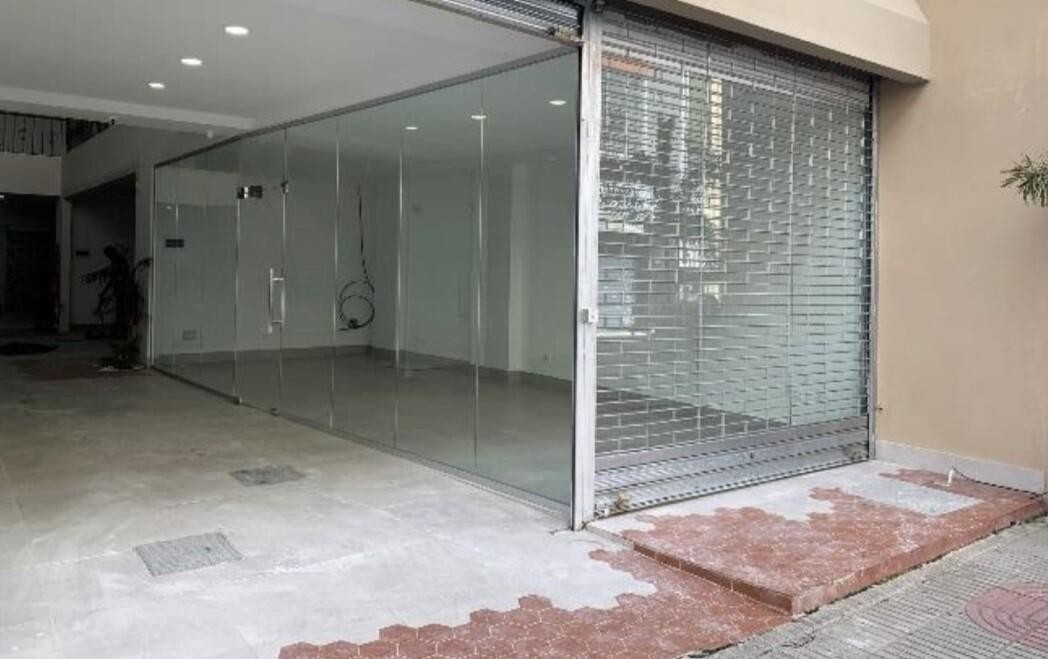 oficinas y locales comerciales - Nueva Plaza Comercial con Segundo Nivel en Alquiler local Comercial  2