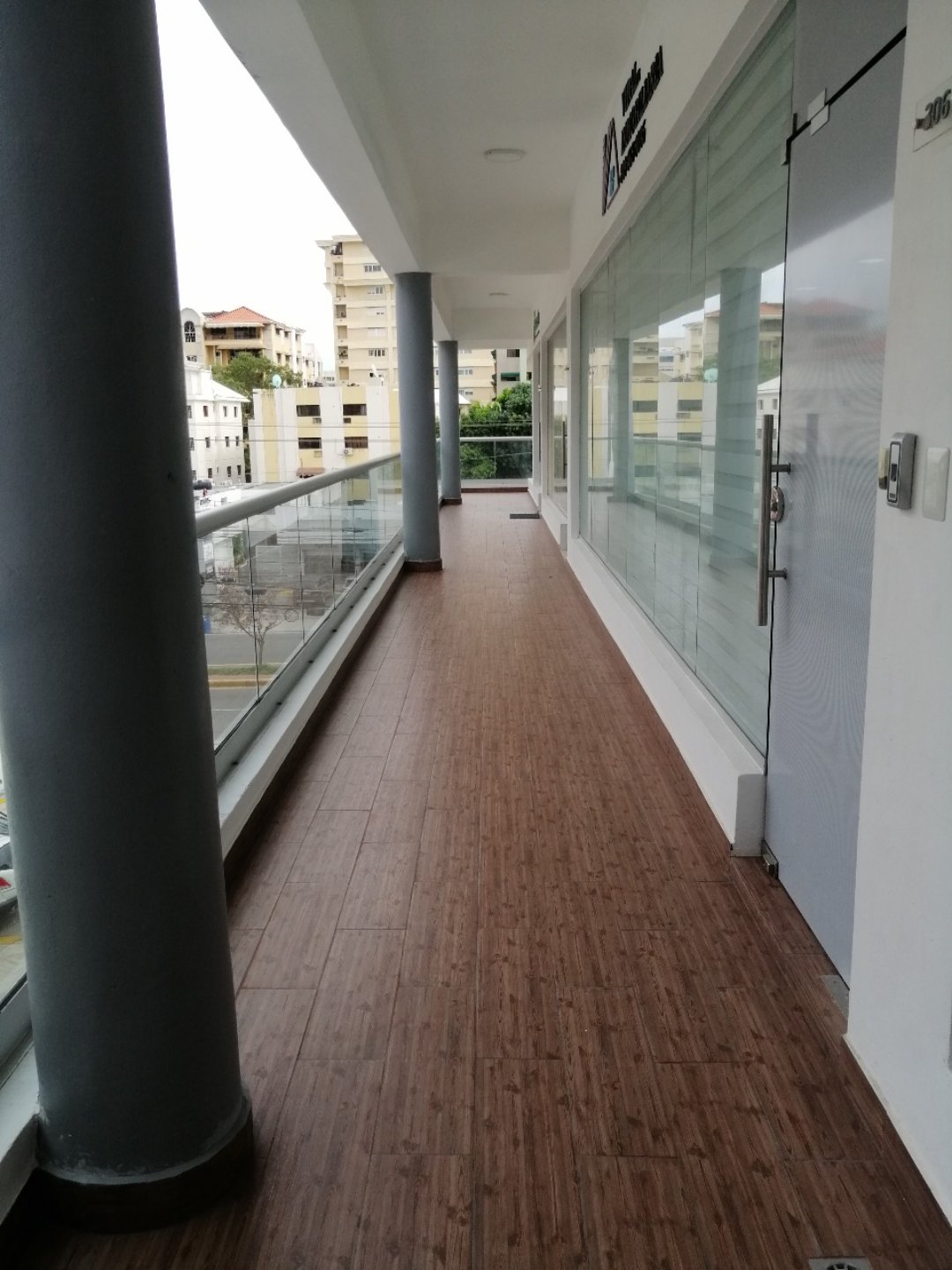 oficinas y locales comerciales - LOCAL COMERCIAL 1