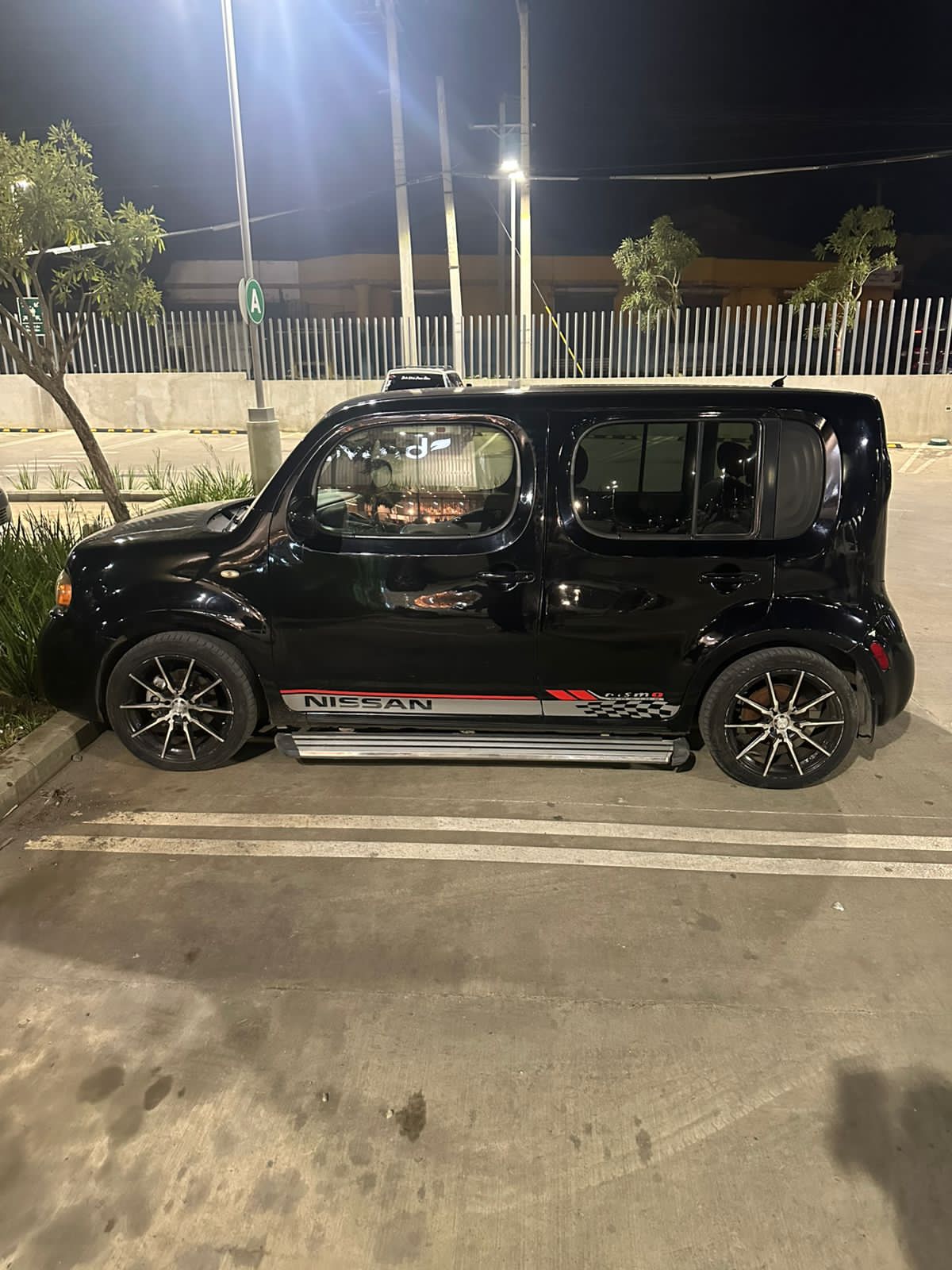 carros - Nissan cube 2009 1