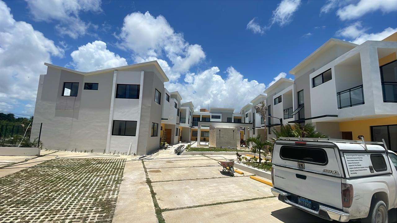 casas vacacionales y villas - Villas Nuevas White Sands Bavaro 