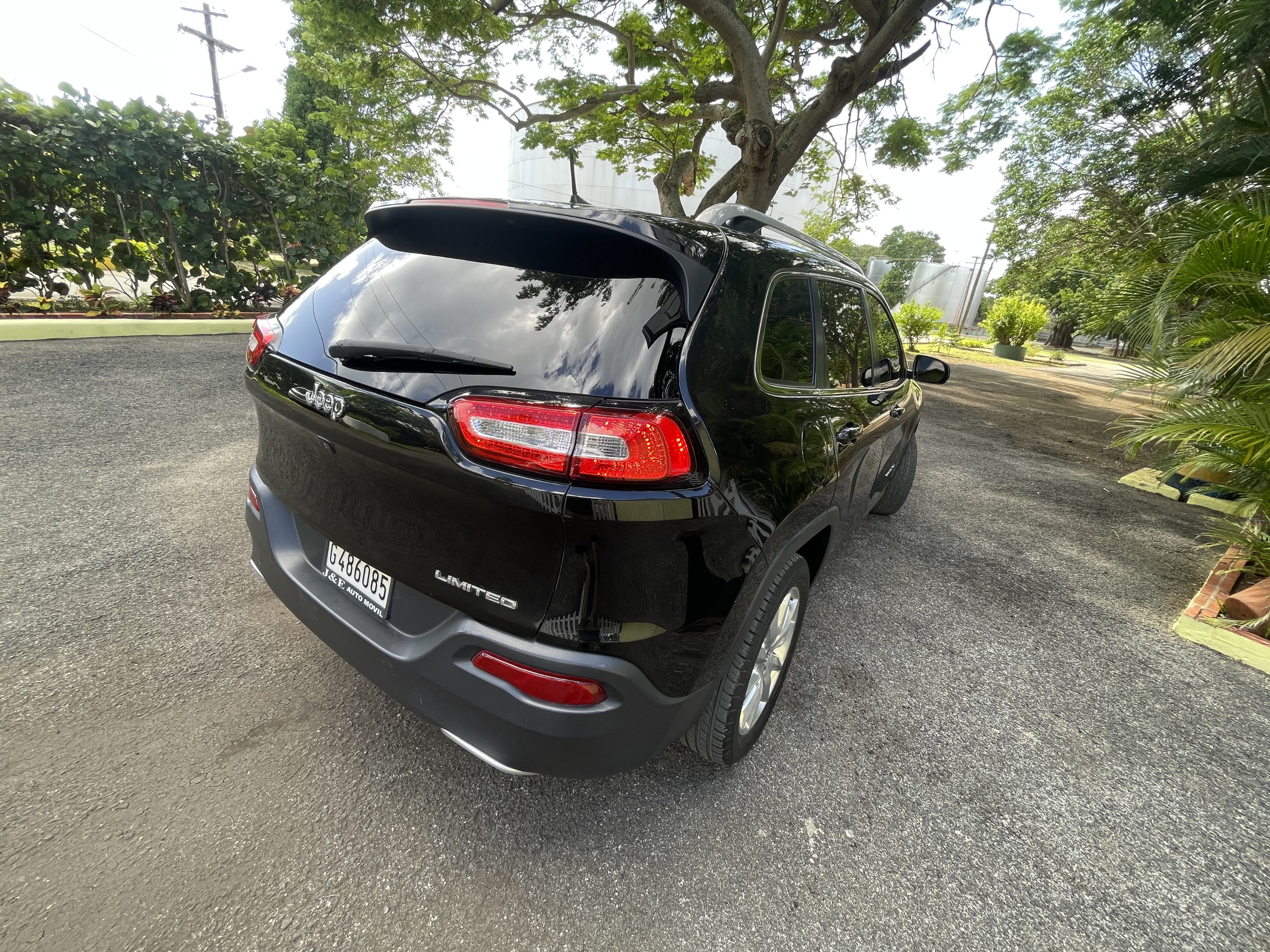 jeepetas y camionetas - JEEP CHEROKEE 2016 2.4L 8