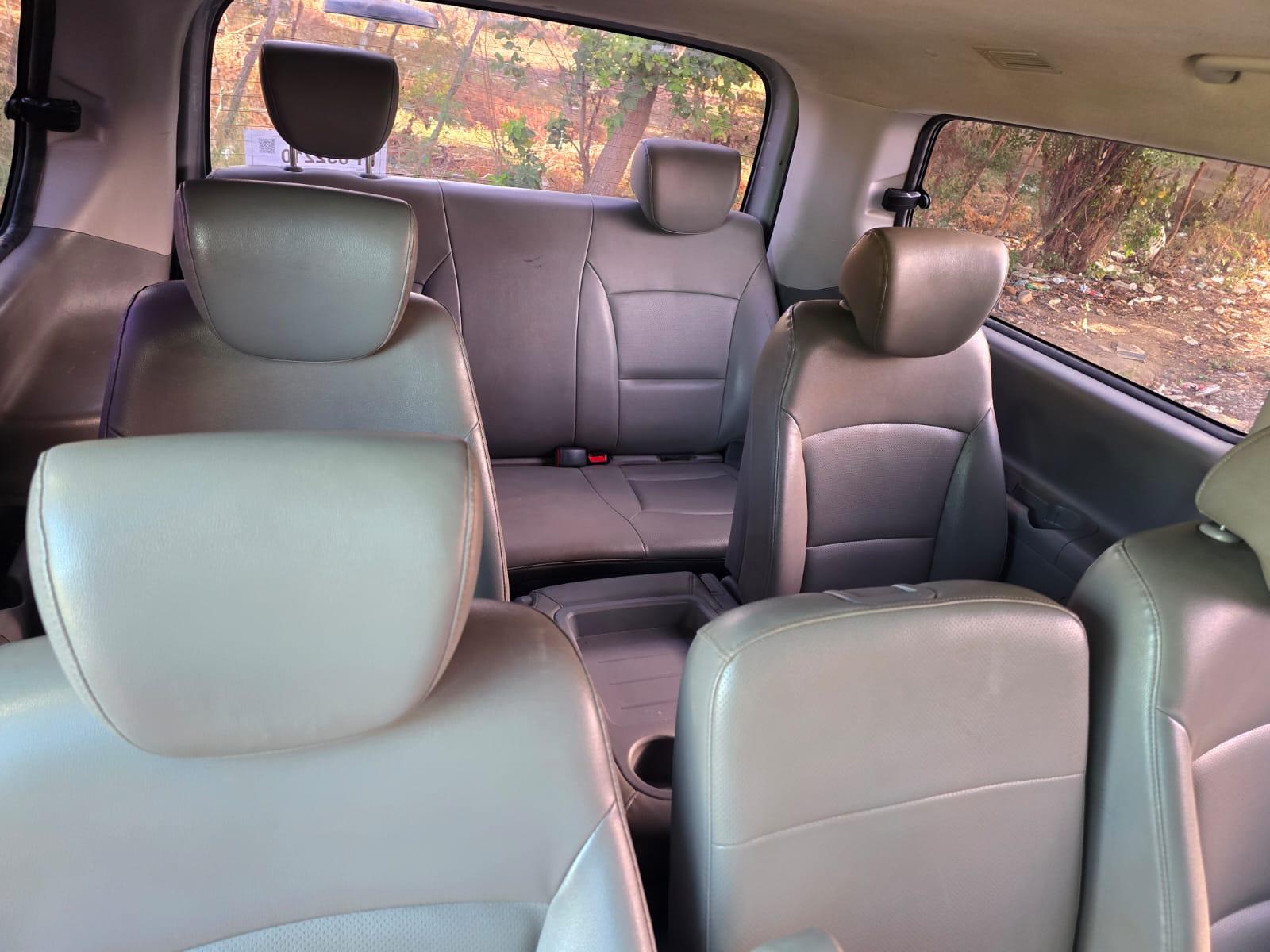 jeepetas y camionetas - HIUNDAY STAREX 6