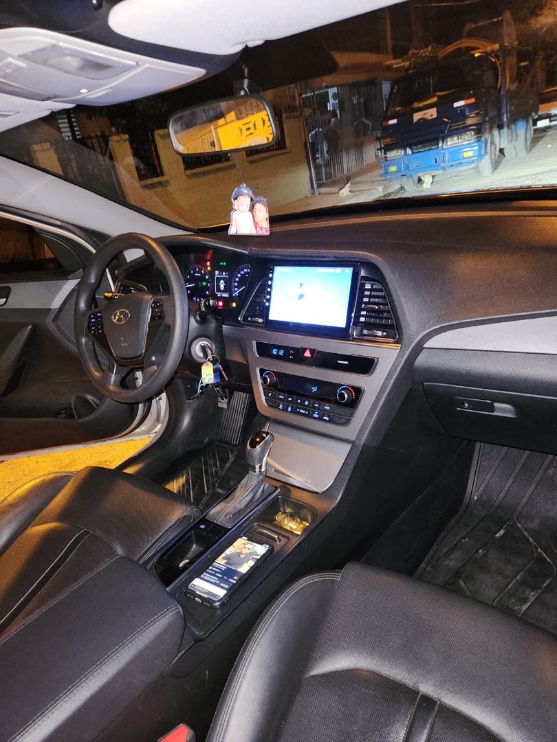 carros - Vendo HYUNDAI LF 2017 poco negociable en $610.000 por motivo de viaje  4