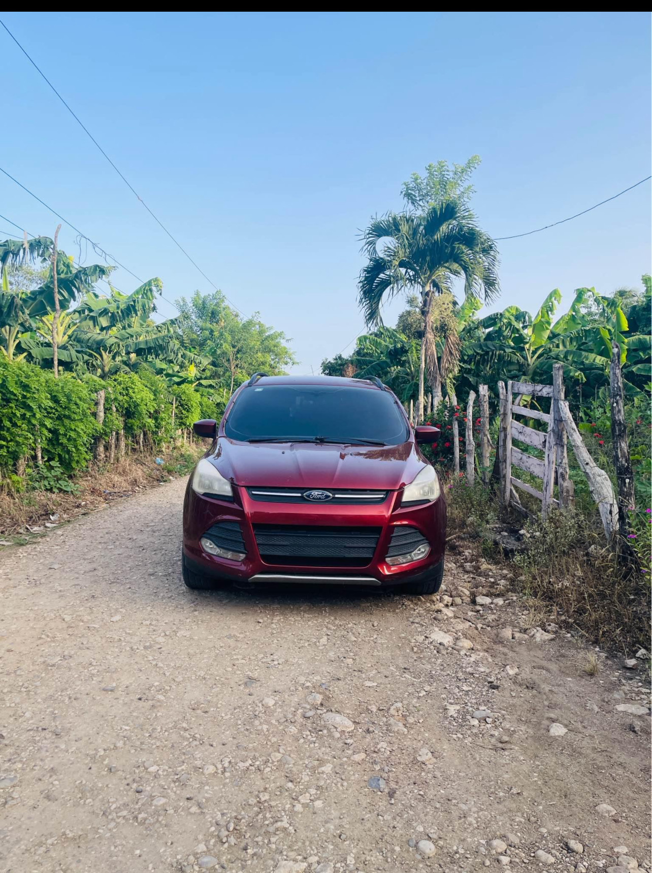 jeepetas y camionetas - For Escape 2015 RD$520,000.00 Neg. 4