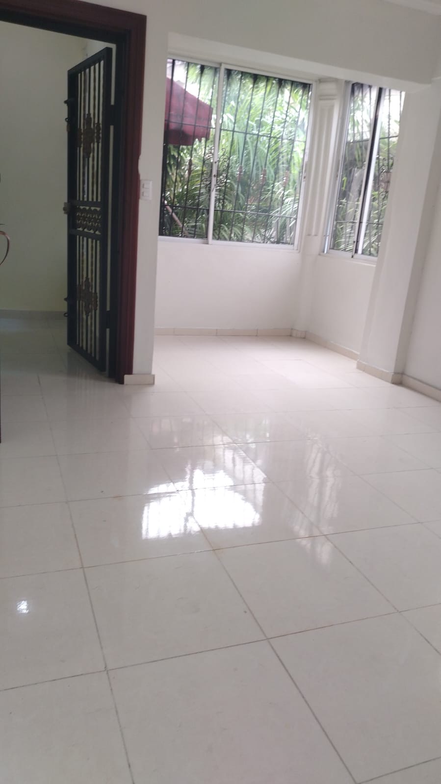 apartamentos - venta de apartamentos grande 3er piso con 2 parqueos Alma rosa 1 Santo Domingo  1