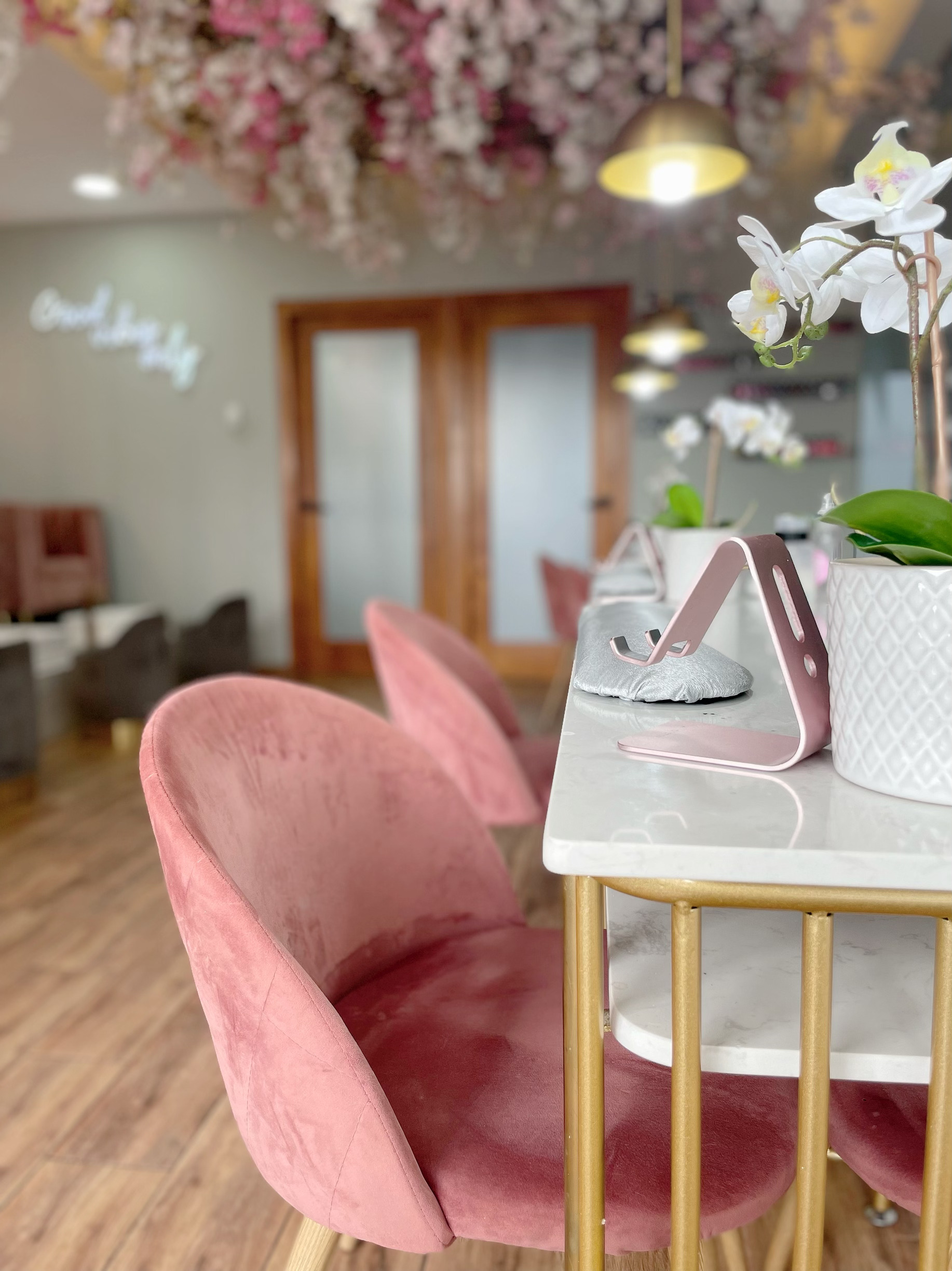 oficinas y locales comerciales - ¡SE VENDE NEGOCIO NAIL BAR RENTABLE Y FUNCIONAL! 4