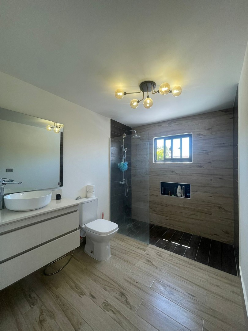 casas - Venta de casa en arroyo Hondo III 3