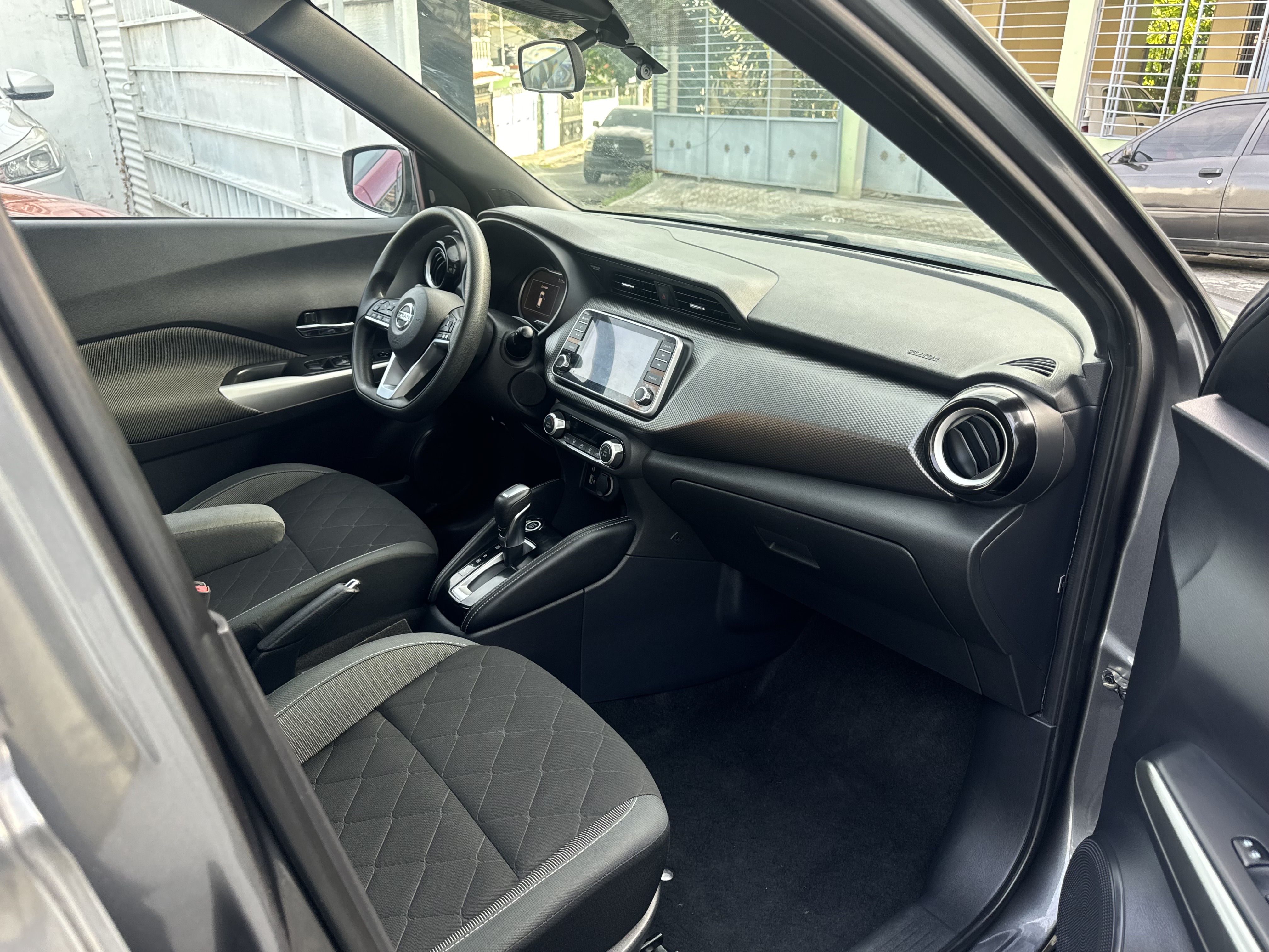 jeepetas y camionetas - Nissan kicks 2020 Sv Clean title  1