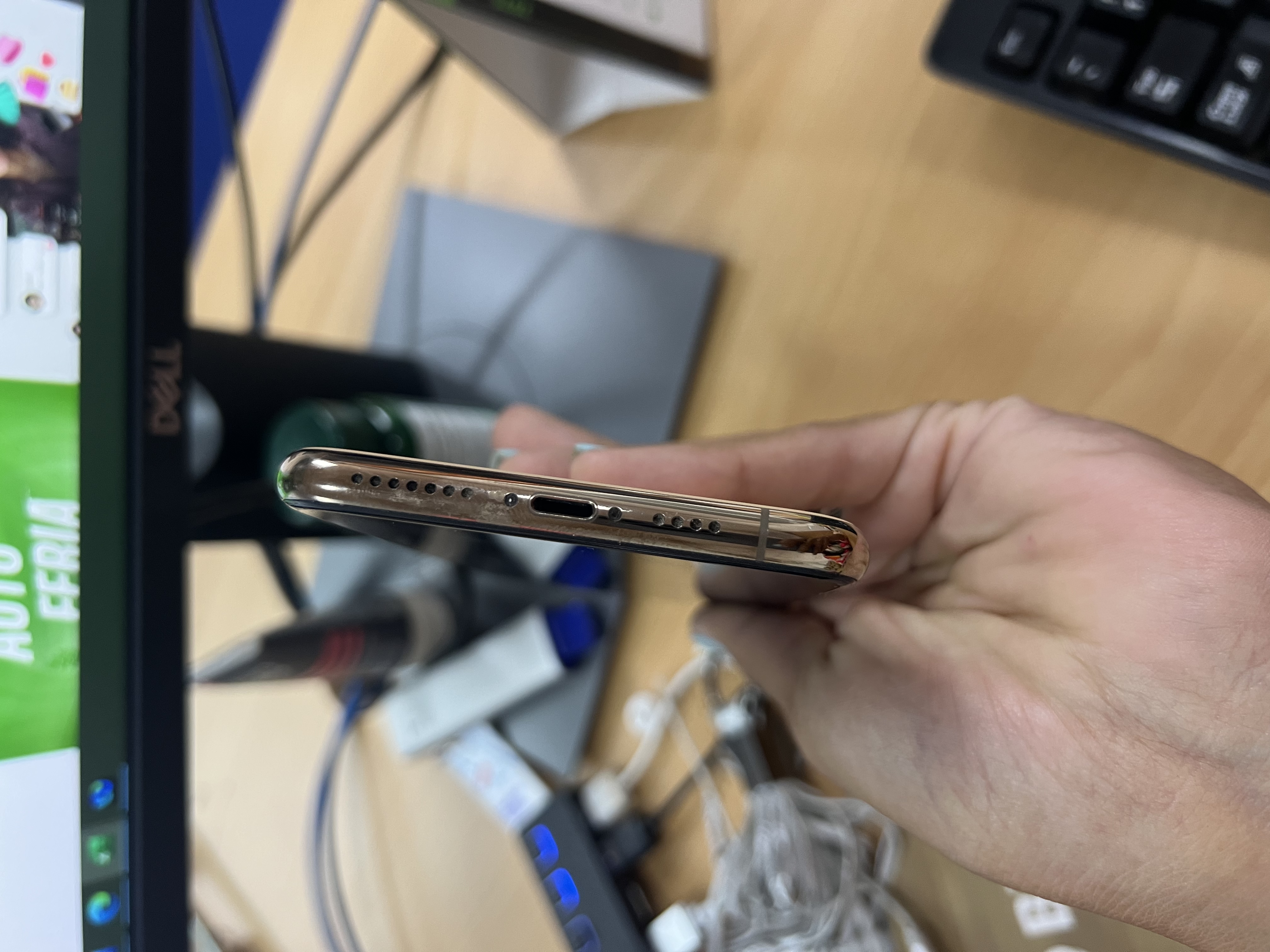 celulares y tabletas - IPhone 11 Pro Max Rose Gold 64G 1