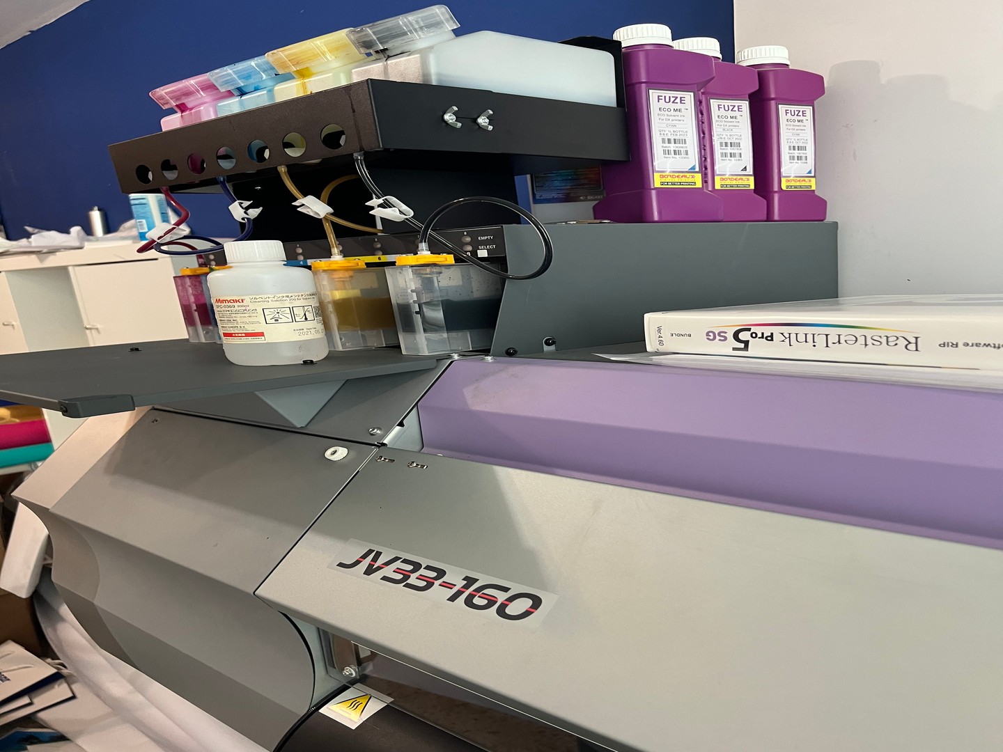 equipos profesionales - Mimaki JV33-160  3
