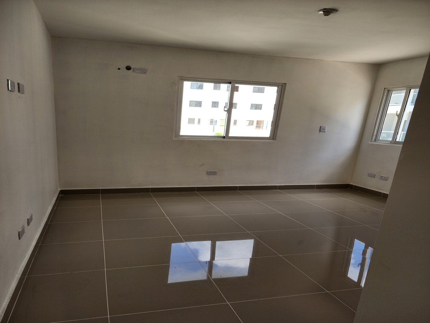 apartamentos - Apto en alquiler, nuevo a estrenar, a 5 minutos de la embajada, 2 habitaciones 3