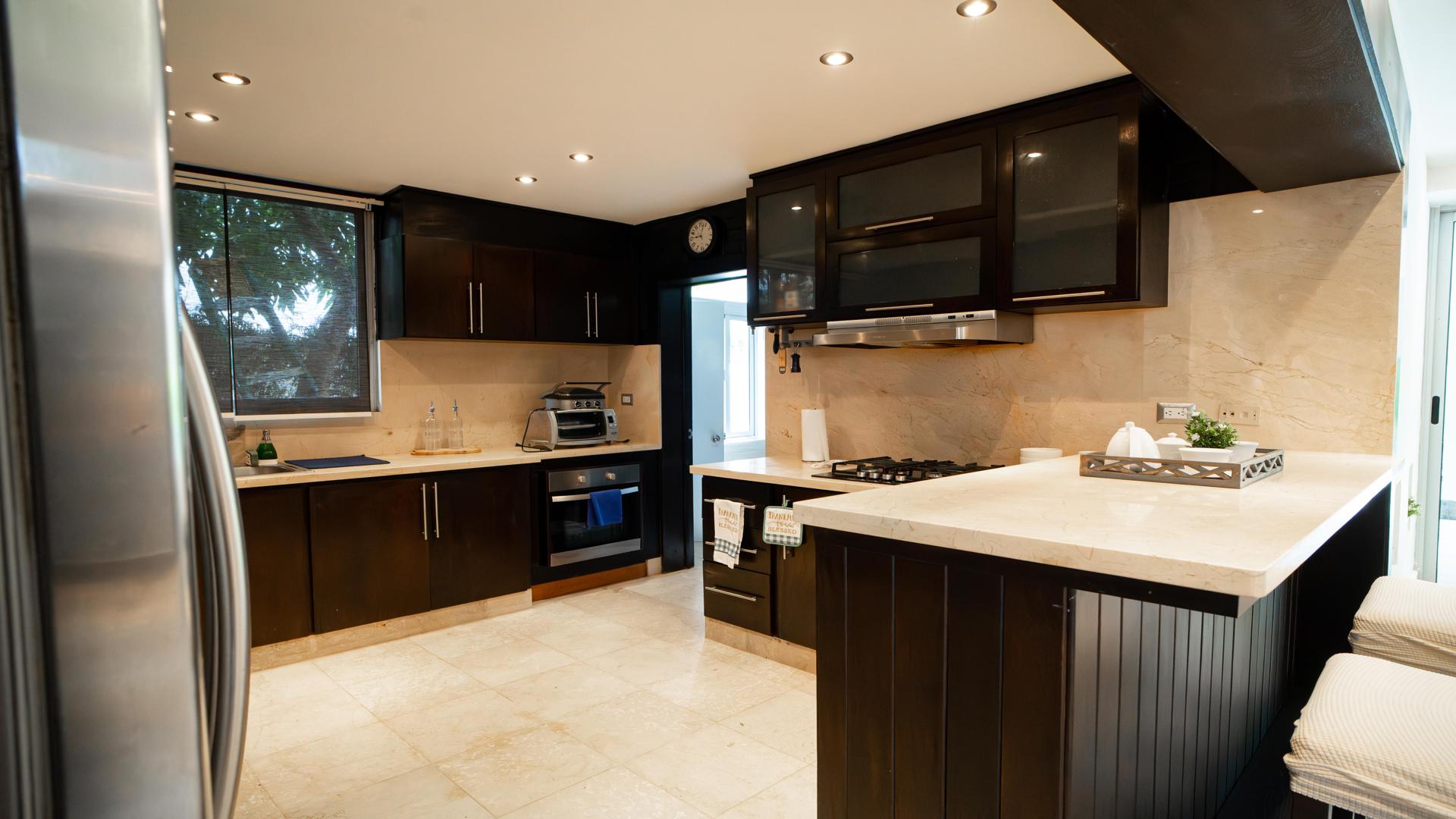 casas - VENTA DE CASA AMUEBLADA EN PUNTA CANA VILLAGE 9